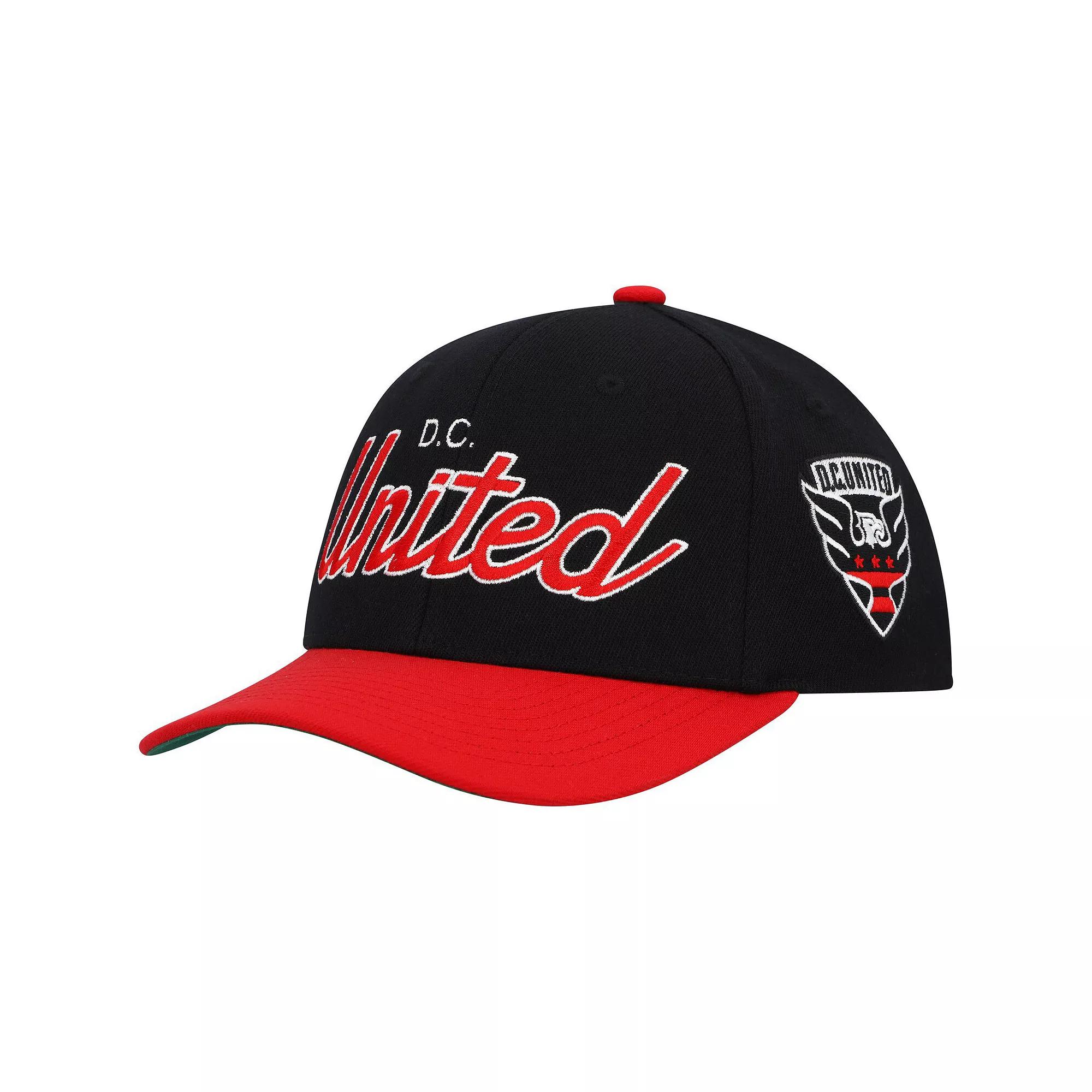 Men's Mitchell & Ness Black D.C. United Team Script 2.0 Stretch Snapback Hat, Dcu Black Product Image