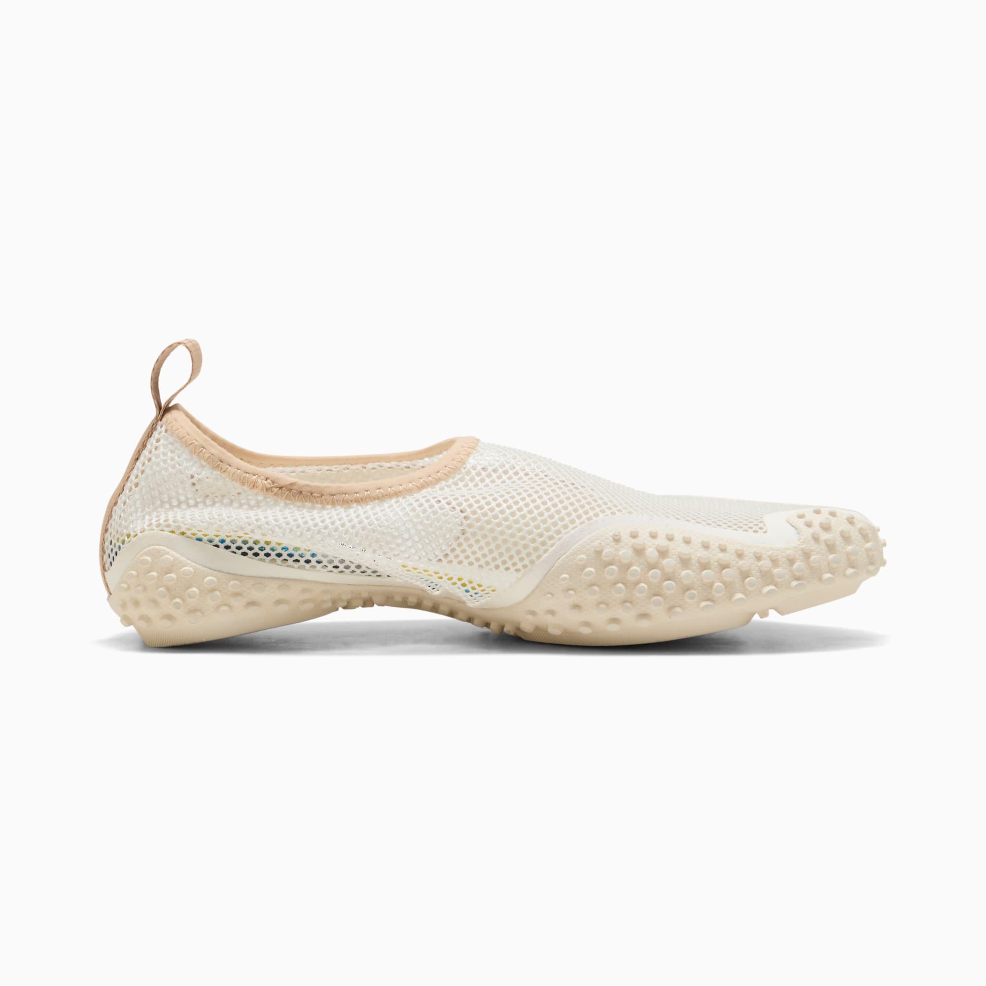 Mostro Flex Mesh Women's Sneakers Product Image