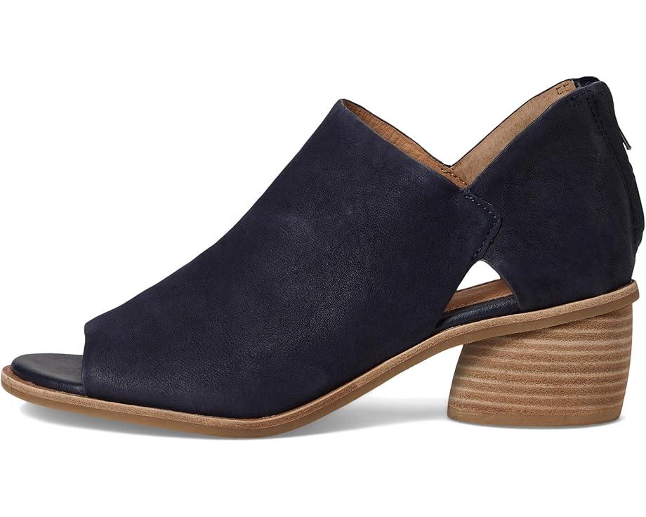 Women's Sofft Carleigh Product Image