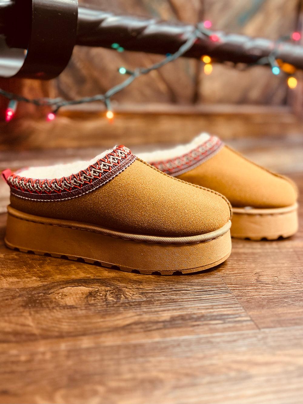 High Level Slippers - 2 colors* Product Image