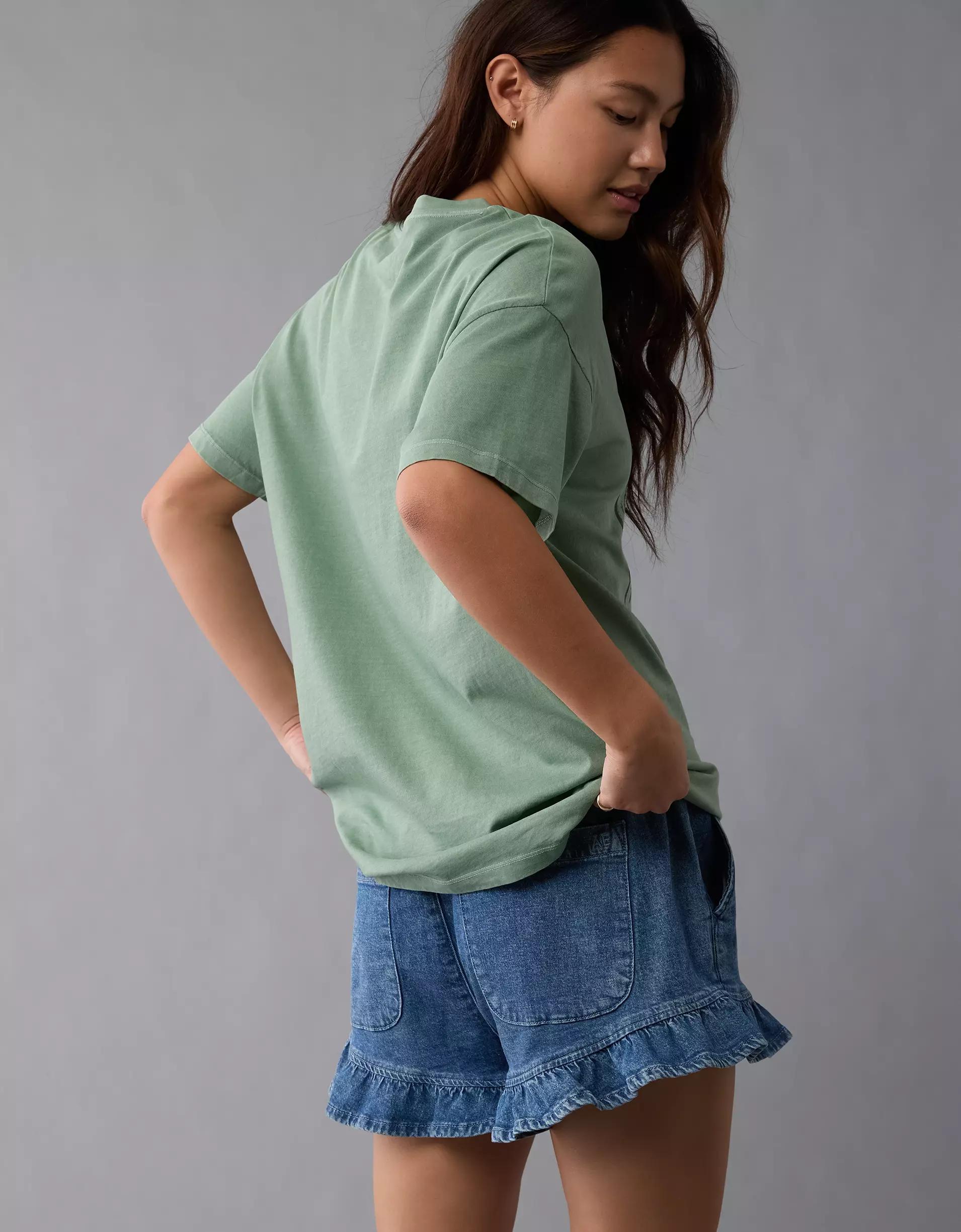 AE Oversized Green Day Graphic T-Shirt Product Image