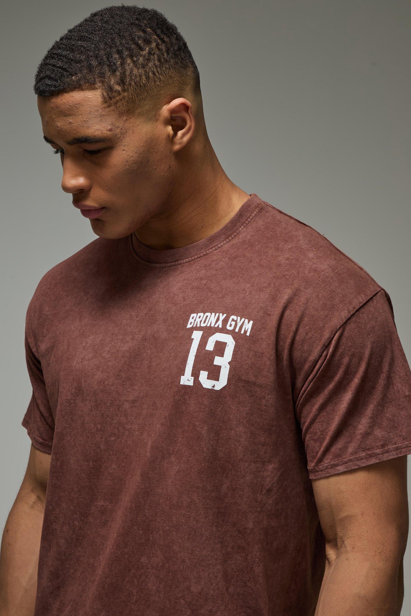 Man Active Bronx Workout Oversized Washed T-shirt | boohooMAN USA Product Image