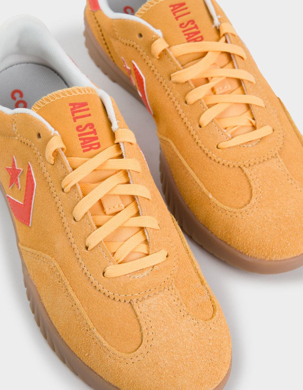 CONVERSE Run Star Trainer Womens Shoes - ORANGE Product Image