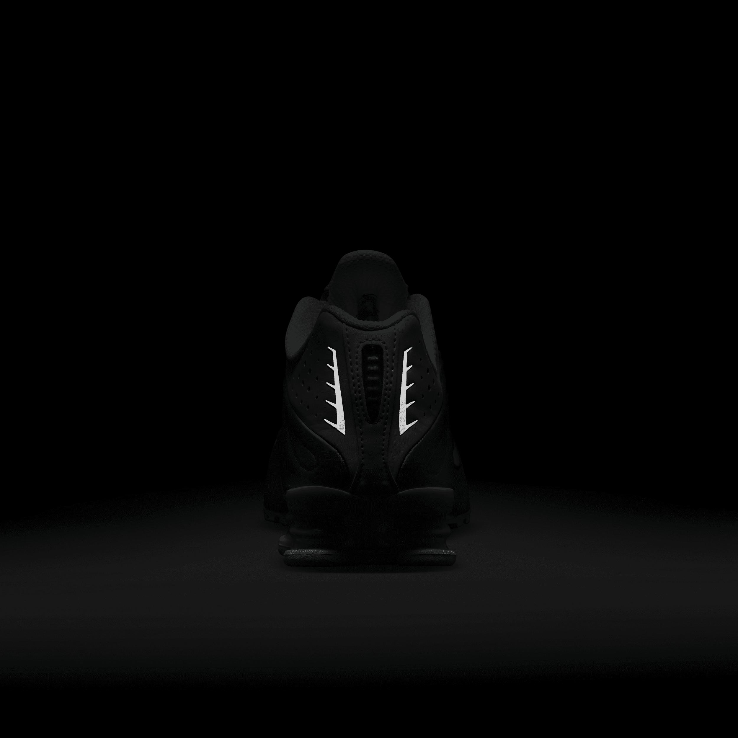 Nike Shox R4 Women's Shoes Product Image