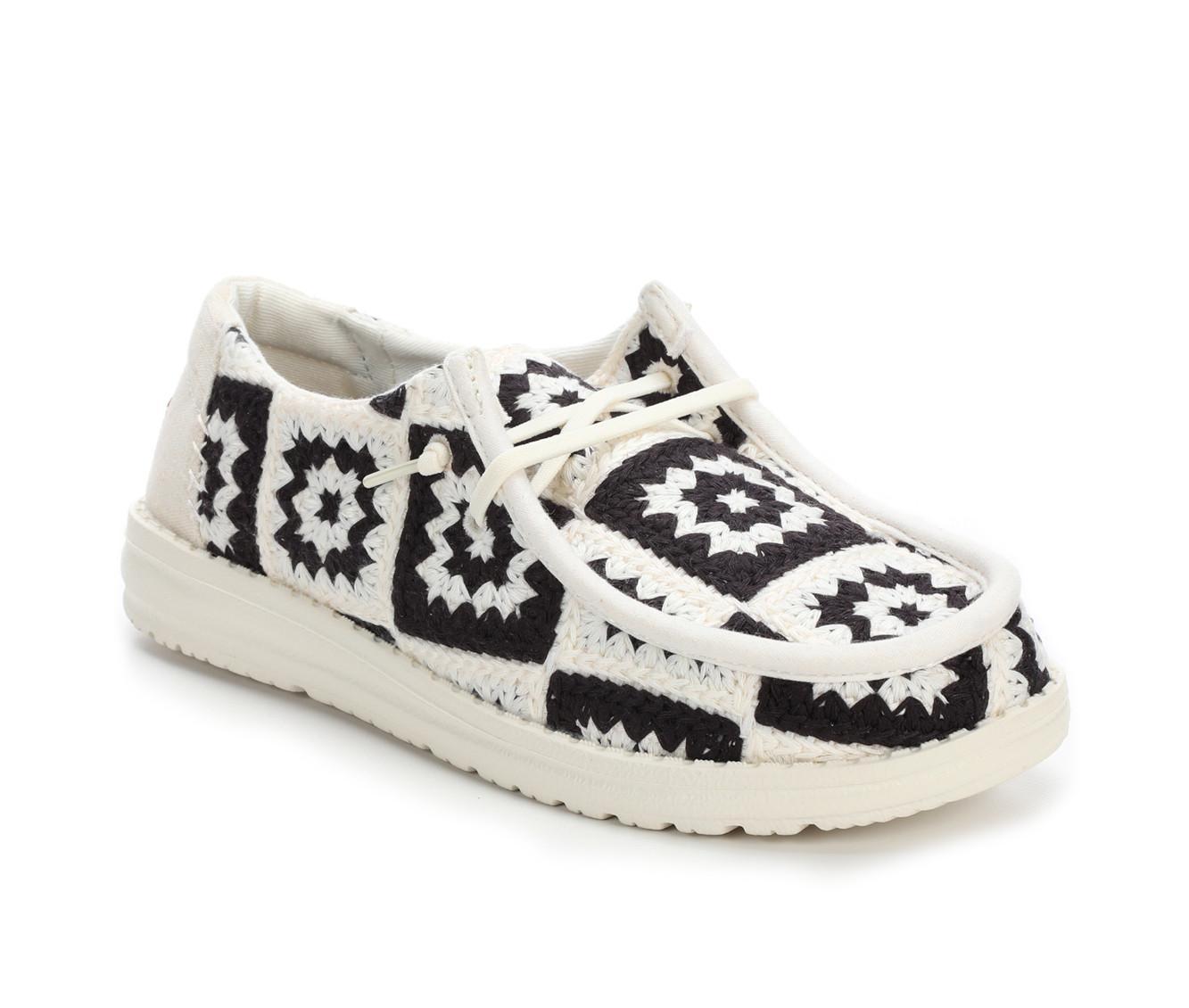 Women's HEYDUDE Wendy Cottage Crochet Casual Shoes Product Image