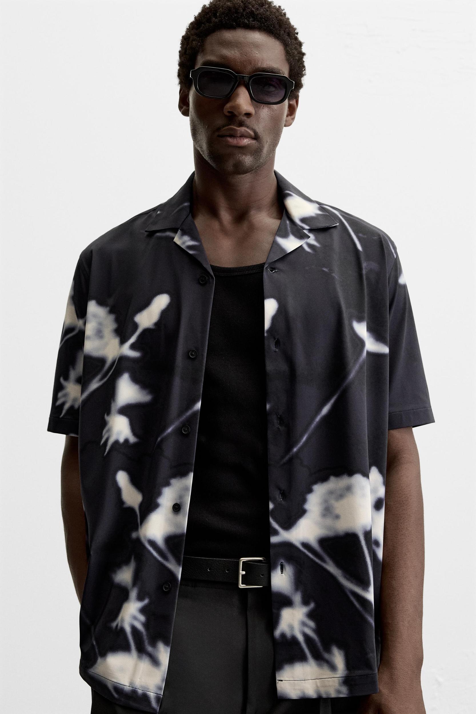 STRETCH FLORAL PRINT SHIRT Product Image