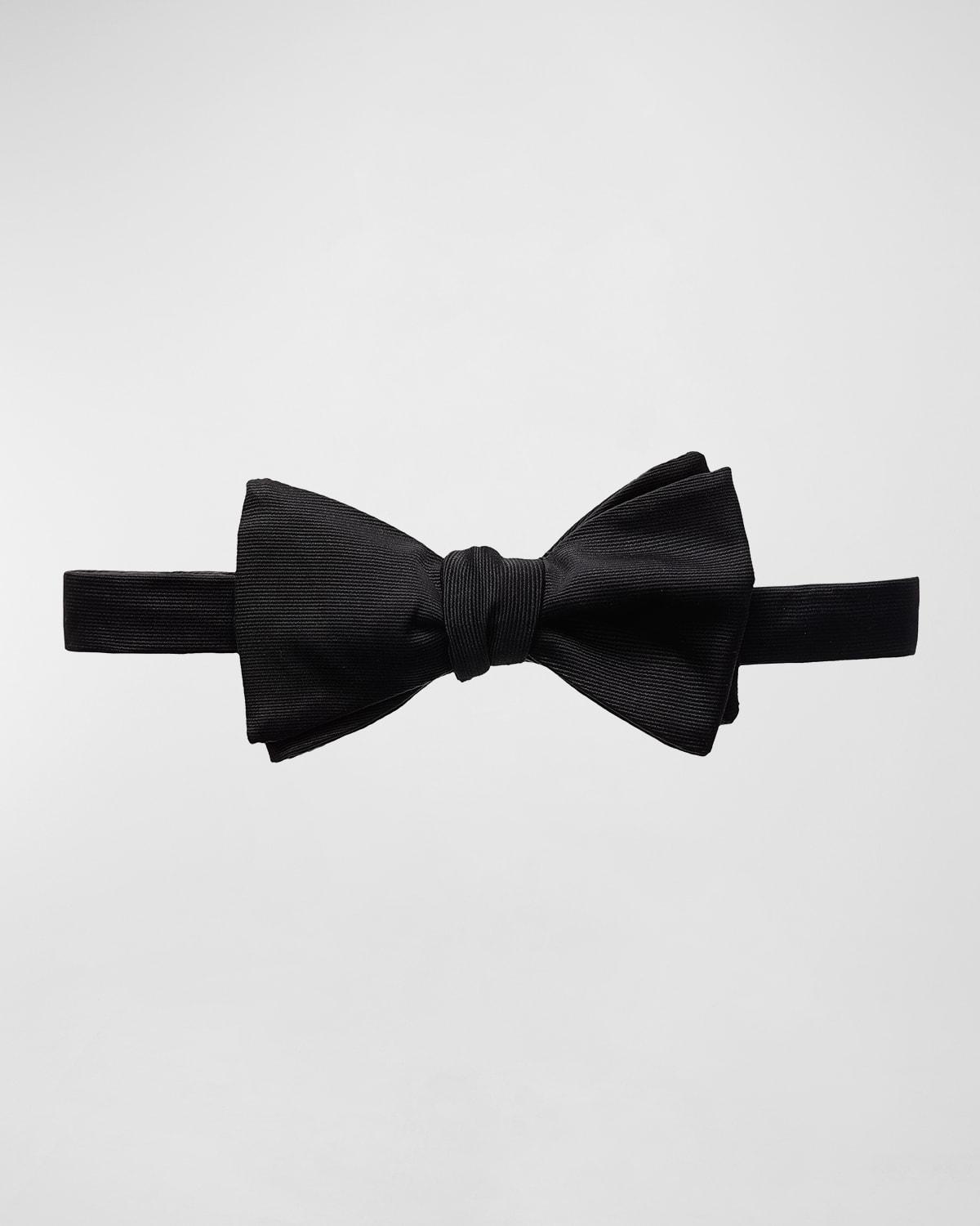 Mens Grosgrain Silk Pre-Tied Bow Tie Product Image