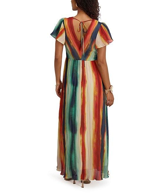 Kensie Printed Chiffon V-Neck Short Flutter Sleeves Pleated Sheath Dress Product Image