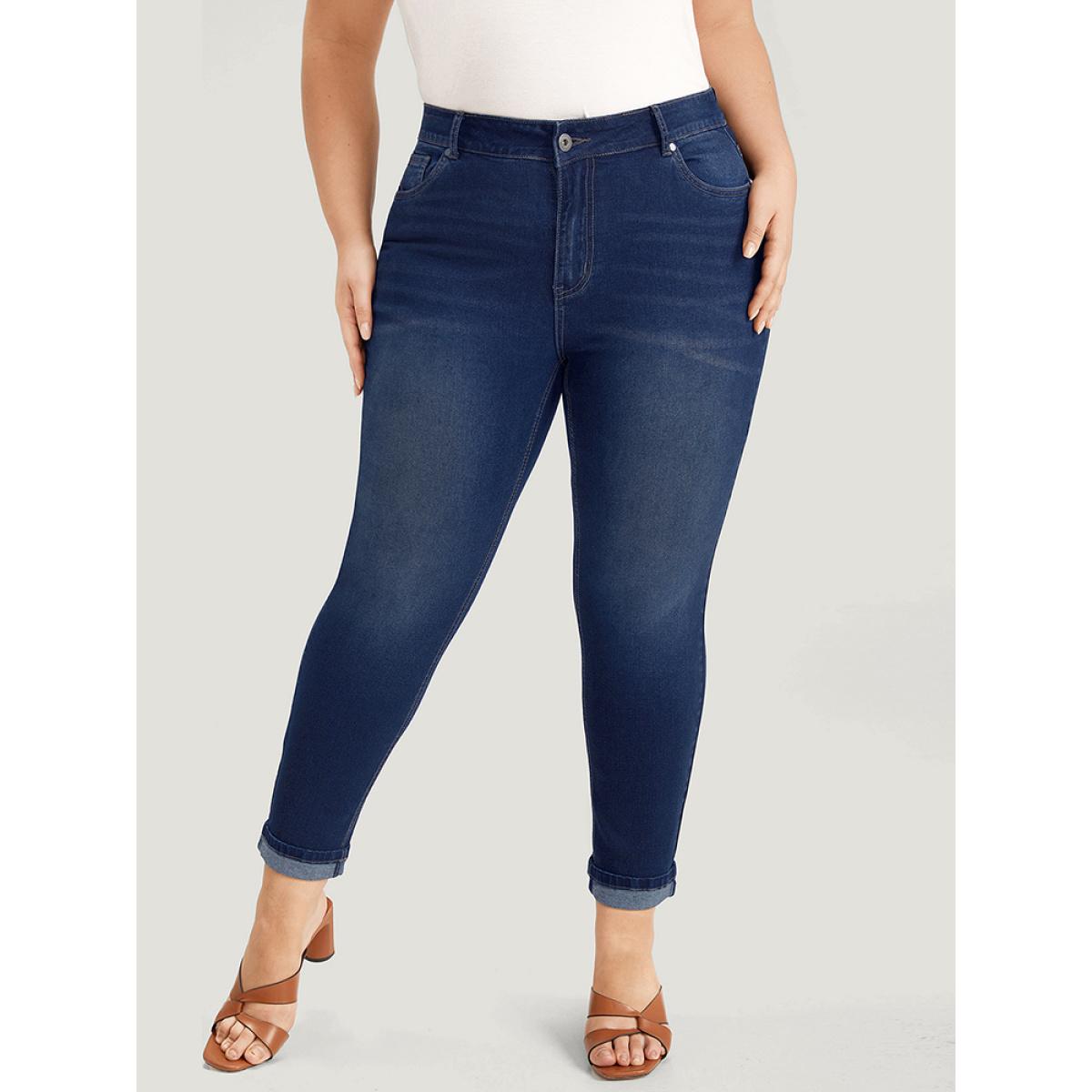 Plus Size Very Stretchy Pocket Dark Wash Roll Hem Jeans Women DarkBlue Casual Plain Roll Hem High stretch Pocket Jeans BloomChic 24/3X Product Image