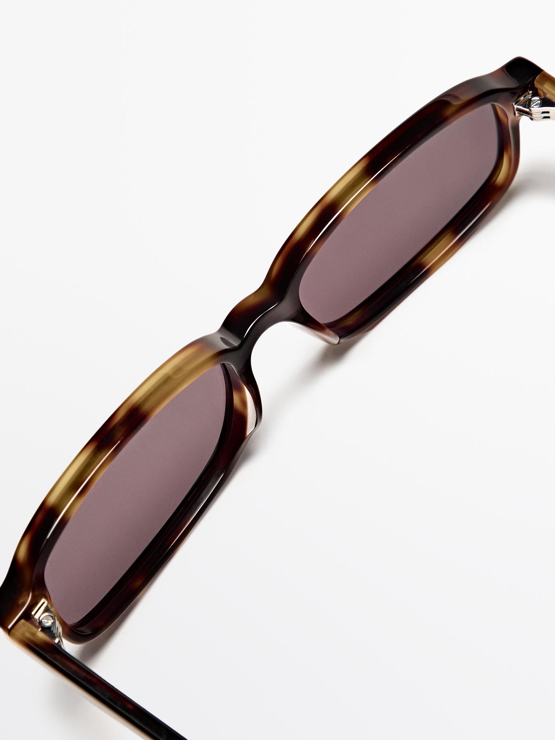 Small rectangular sunglasses Product Image