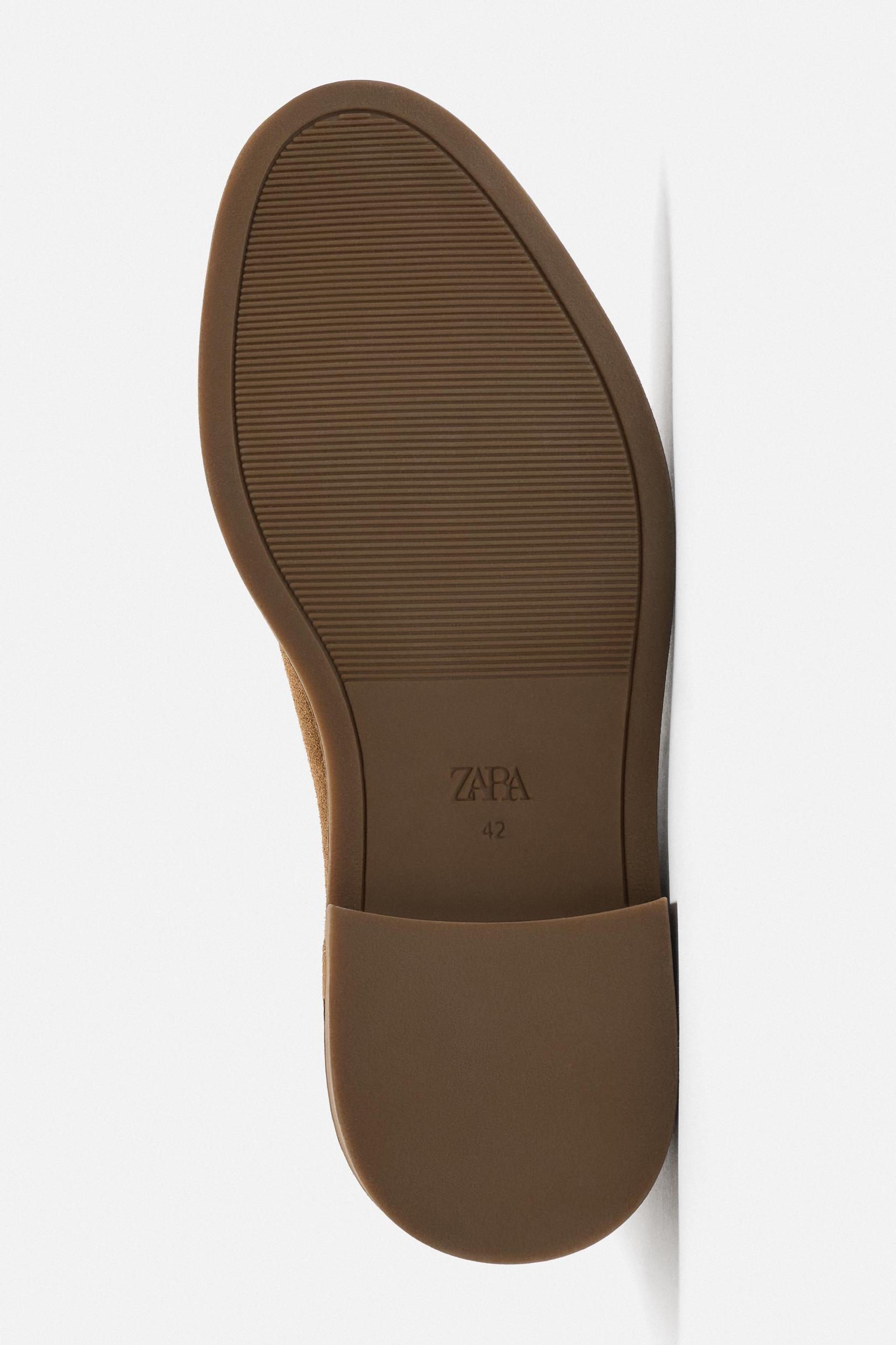 LEATHER CHELSEA BOOTS Product Image