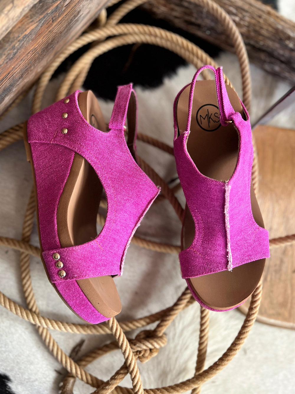 Melissa Fuchsia Wedges* Product Image