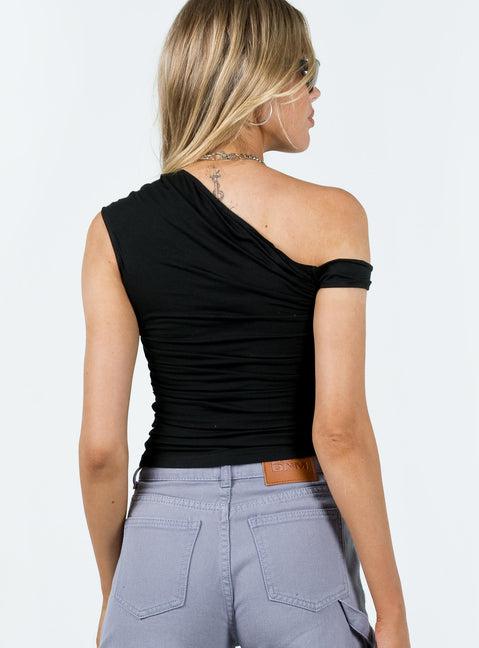 Beller Top Black Product Image