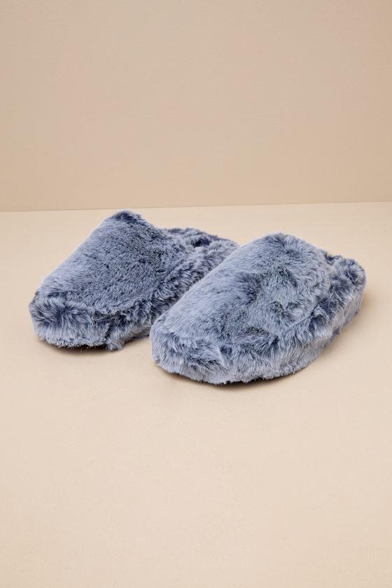 Socozee Navy and White Faux Fur Flatform Slippers Product Image