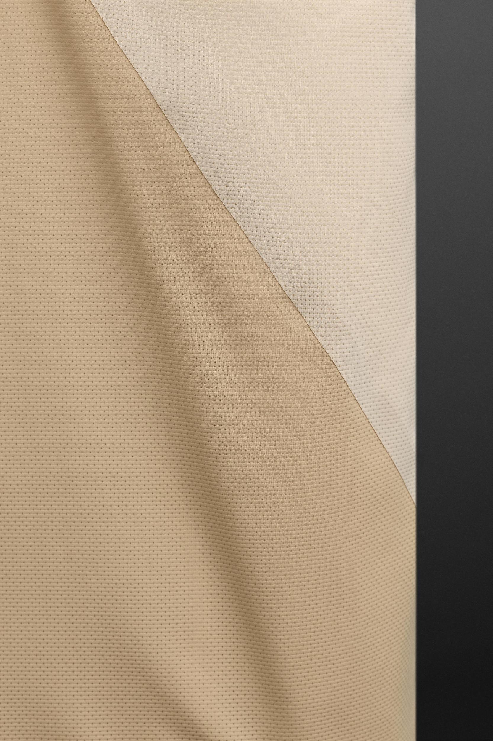 COLOR BLOCK TECHNICAL TANK TOP Product Image