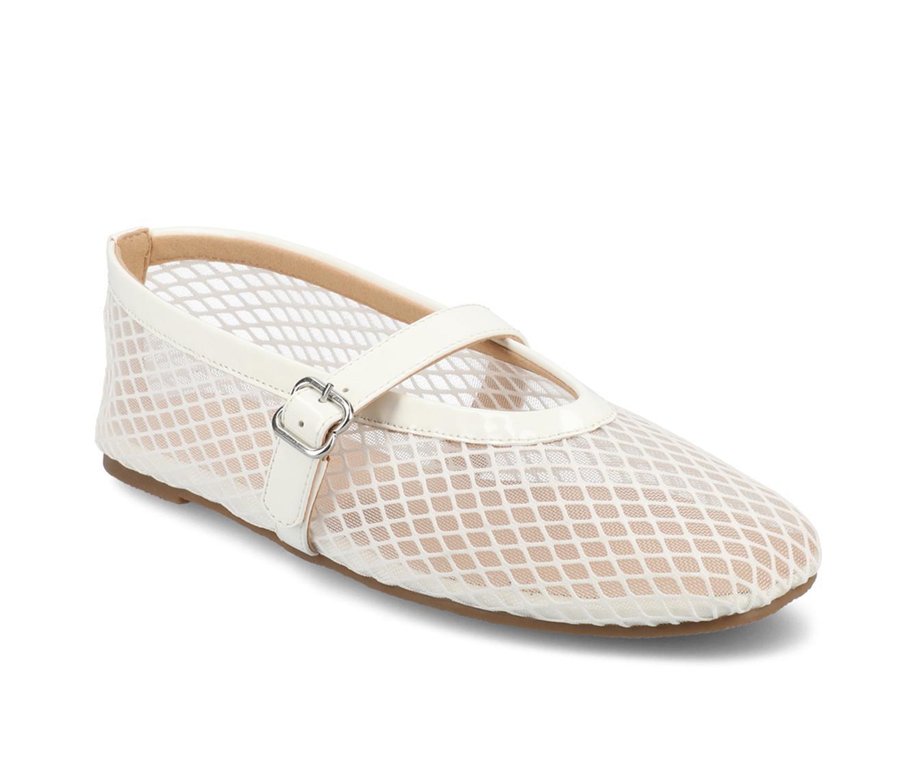 Women's Journee Collection Casha Flats Product Image