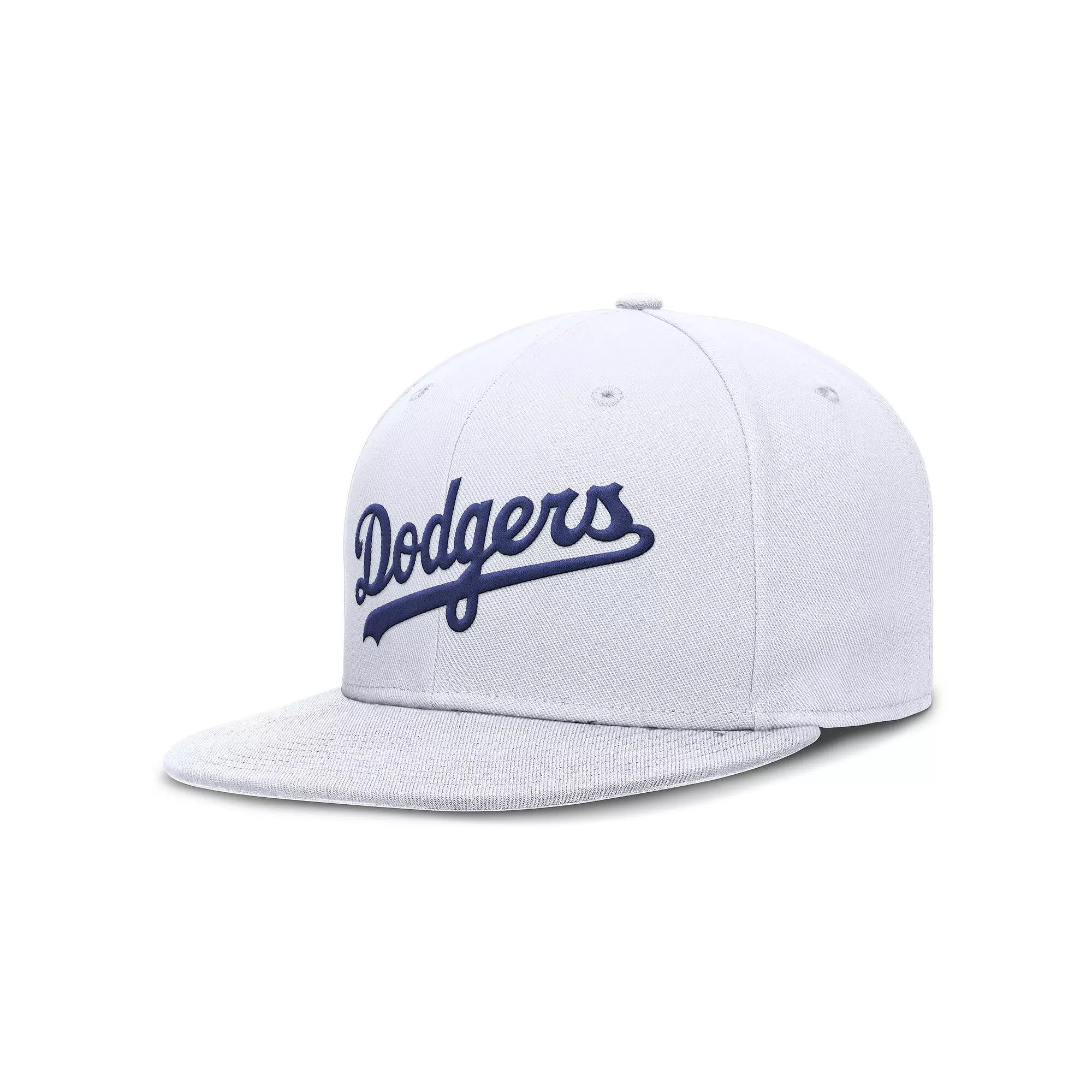 Los Angeles Dodgers True Nike Men's Dri-FIT MLB Fitted Hat Product Image