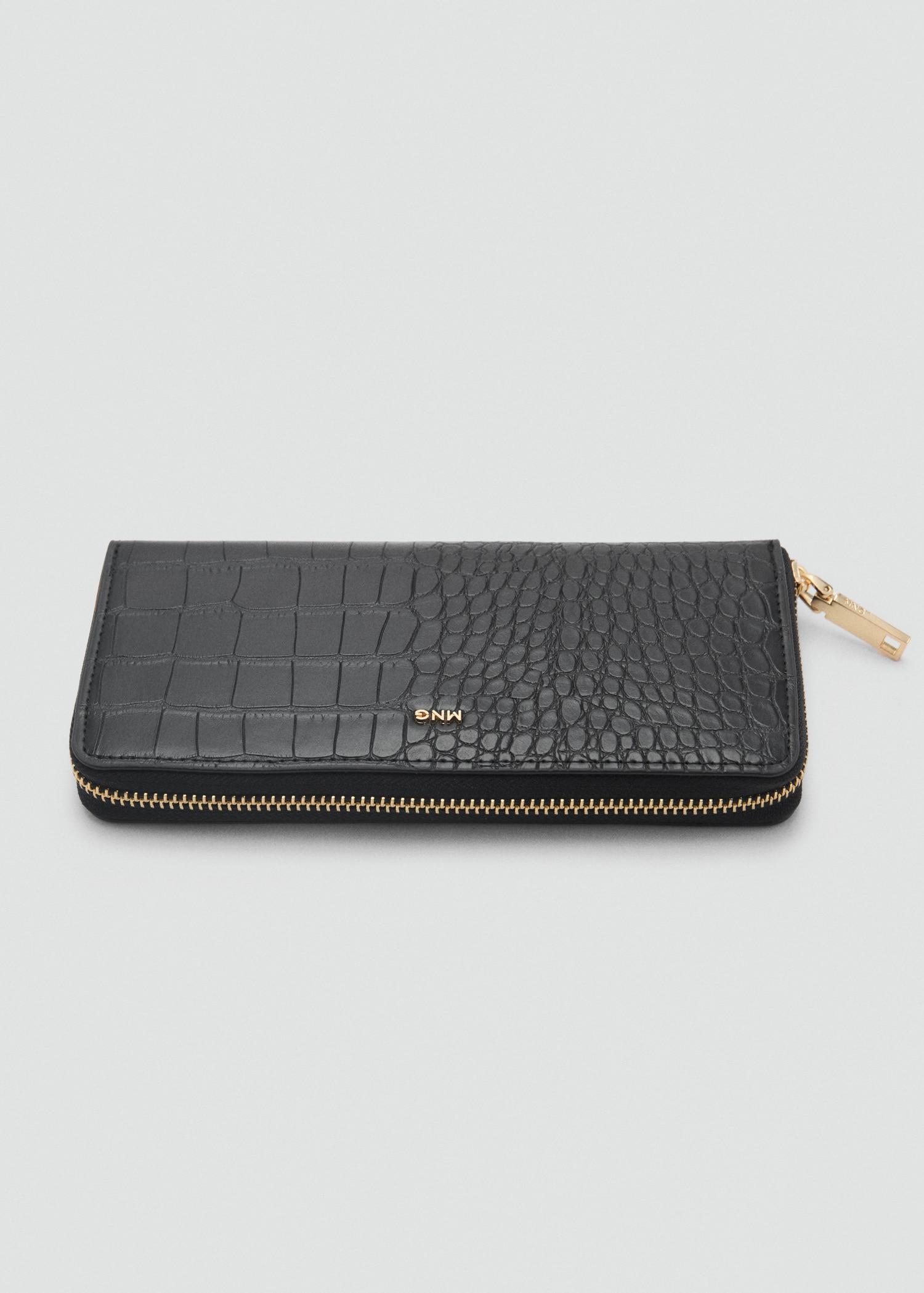 Croc-effect wallet - Women | MANGO USA Product Image