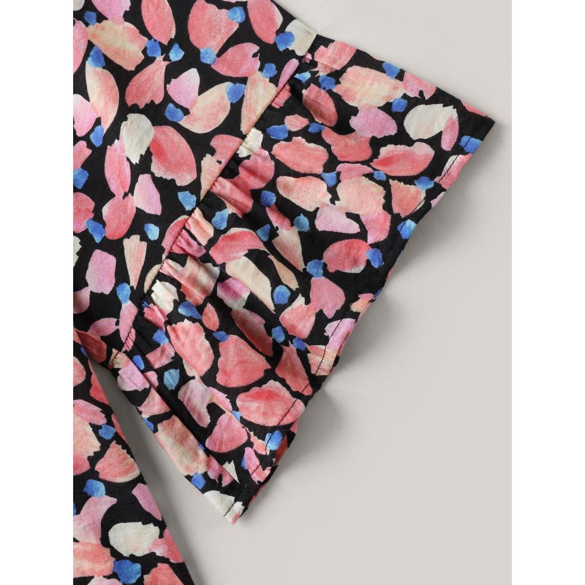 Plus Size Black Floral Notched Collar Button Detail Blouse Women Elbow-length sleeve Flat collar with V-notch Everyday-Casual Blouses BloomChic 26/4X Product Image