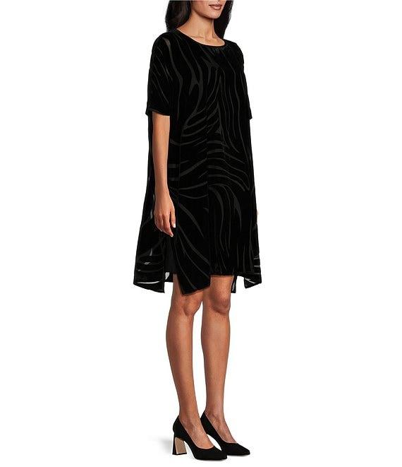 Caroline Rose Burnout Velvet Zebra Pattern Scoop Neck Short Sleeve Shift Dress Product Image