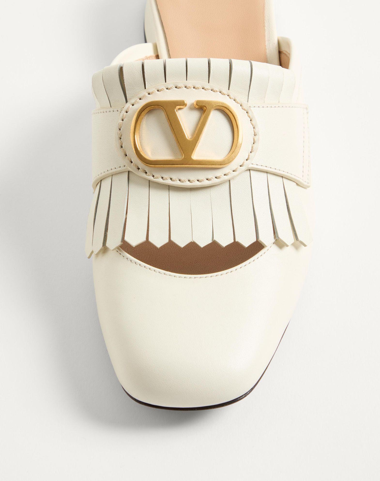 Vlogo Signature Calfskin Moccasin Mule With Fringes 25Mm Product Image
