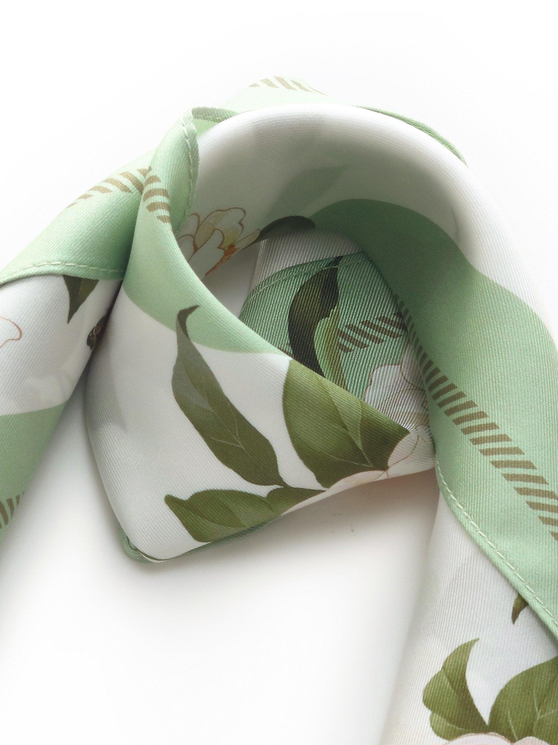 100% Mulberry Silk Rose Print Women Scarf Product Image