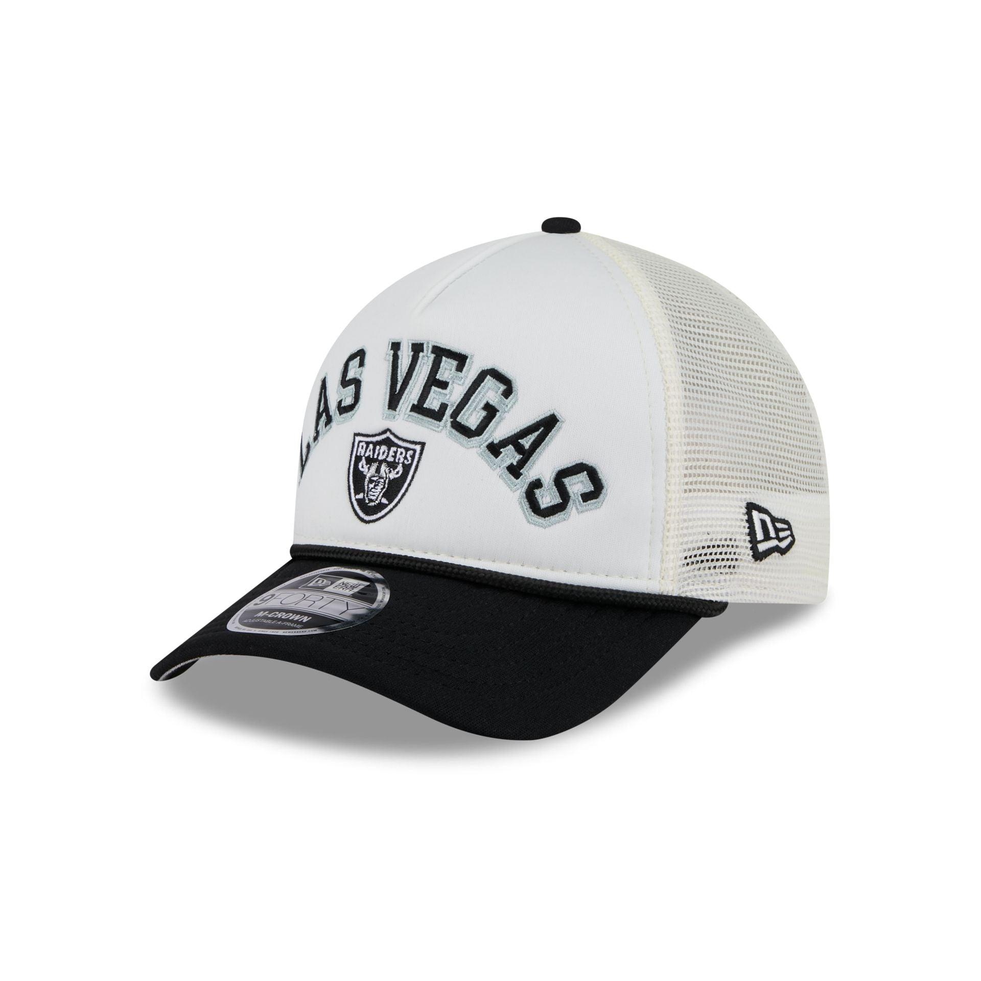 Las Vegas Raiders Chrome Arch 9FORTY M-Crown A-Frame Trucker Hat Male Product Image