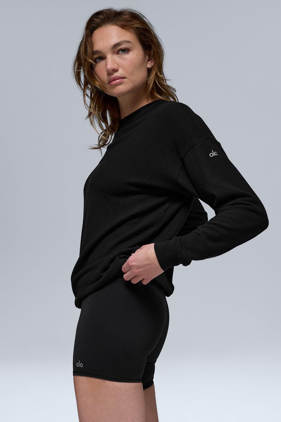 Soho Pullover - Black Product Image