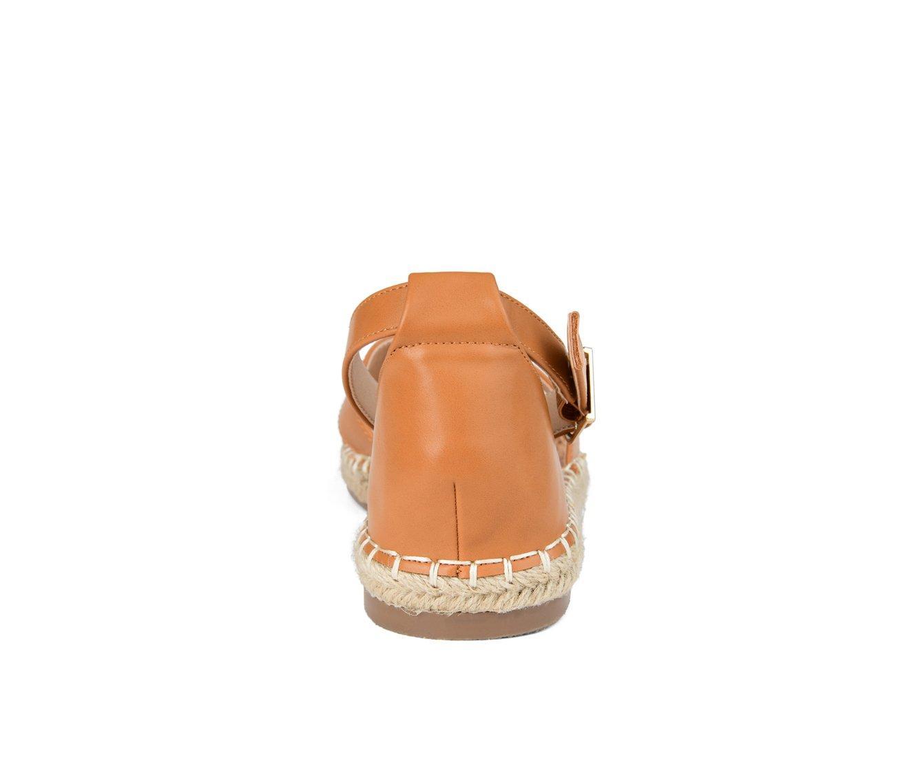 Women's Journee Collection Lyddia Flatform Sandals Product Image