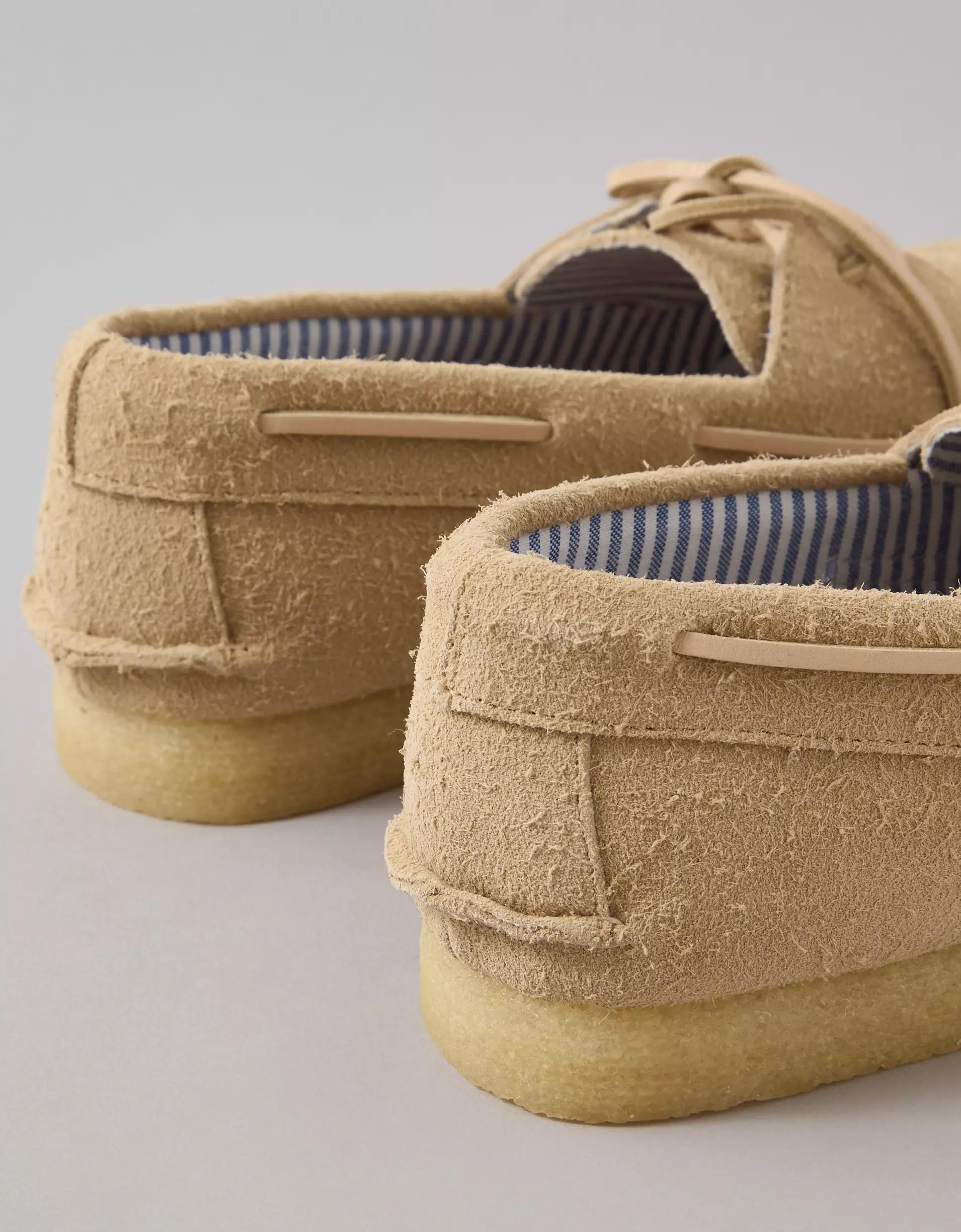 AE Men's Leather Boat Shoe Product Image