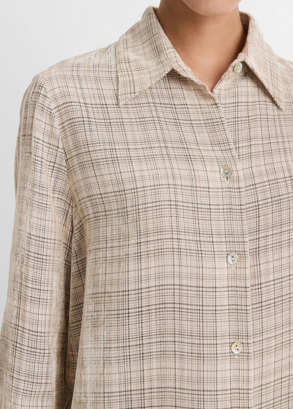 Textured Plaid Button-Front Shirt Product Image