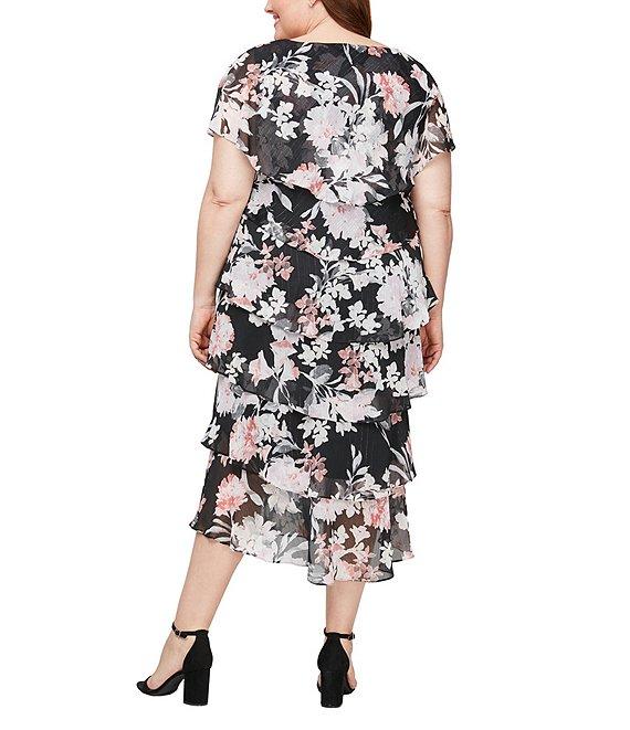 Ignite Evenings Plus Size Short Sleeve Floral Tiered Dress Product Image