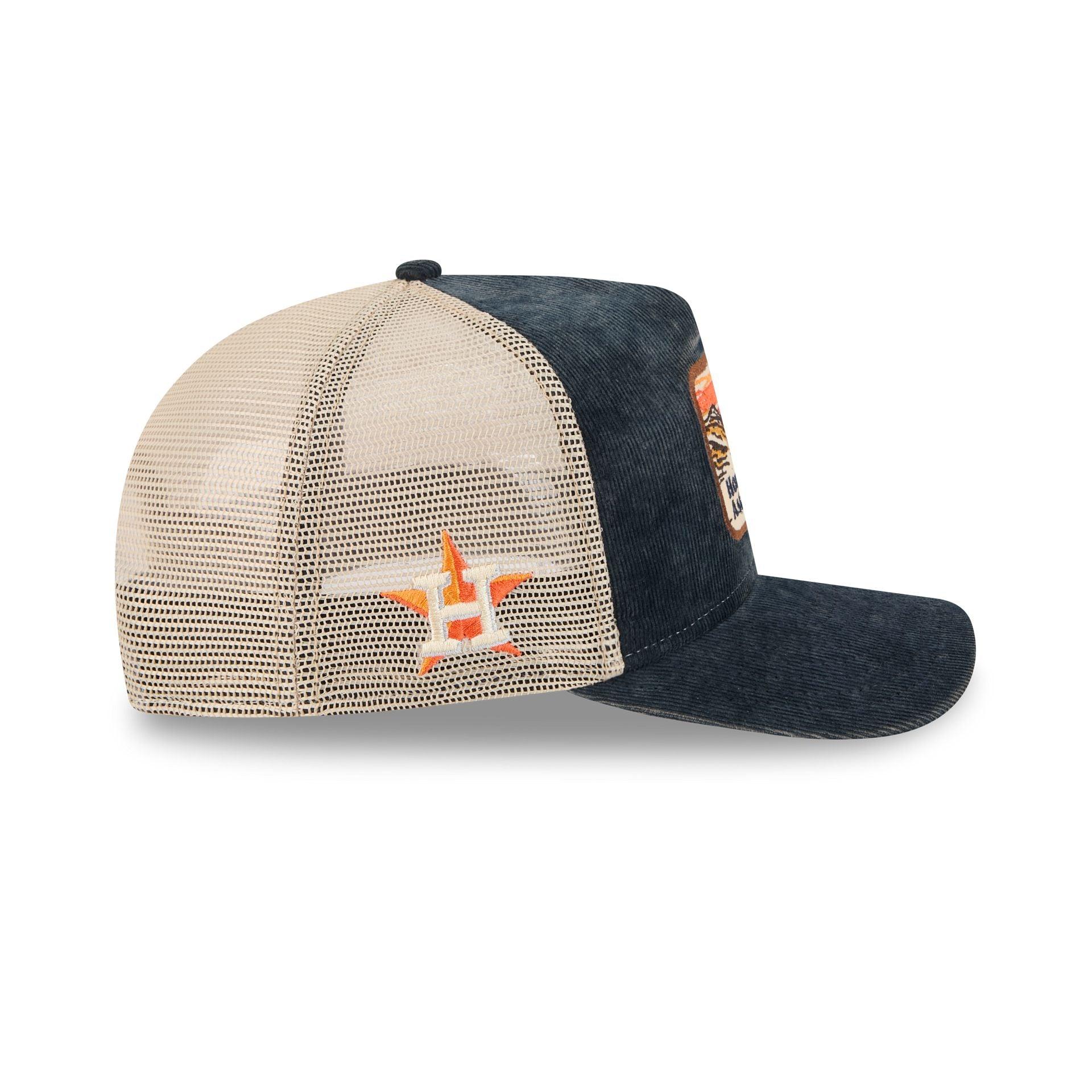 Houston Astros Vintage Landscape 9FIFTY A-Frame Trucker Hat Male Product Image