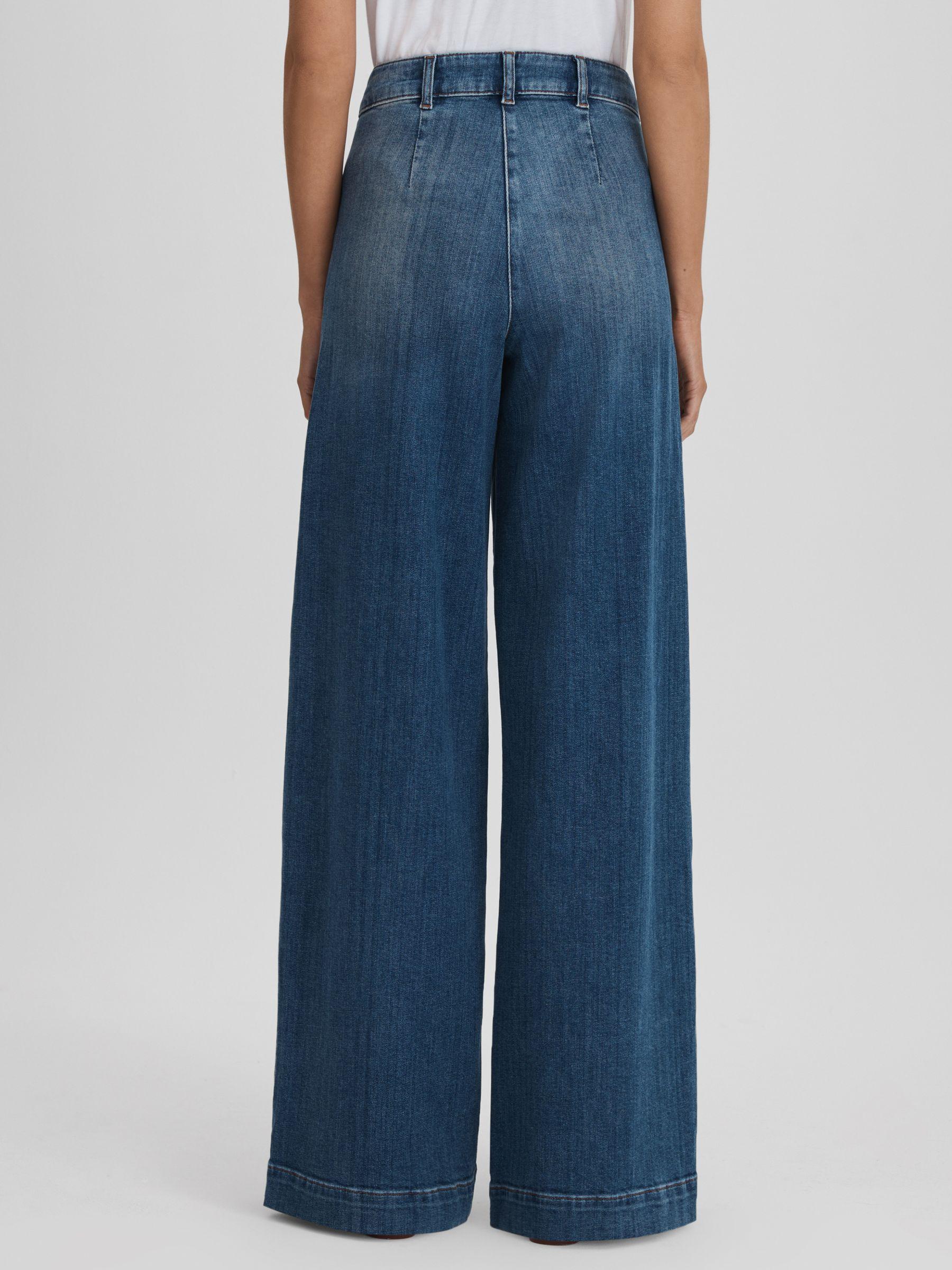 Petite Front Pocket Wide Leg Jeans in Mid Blue Product Image