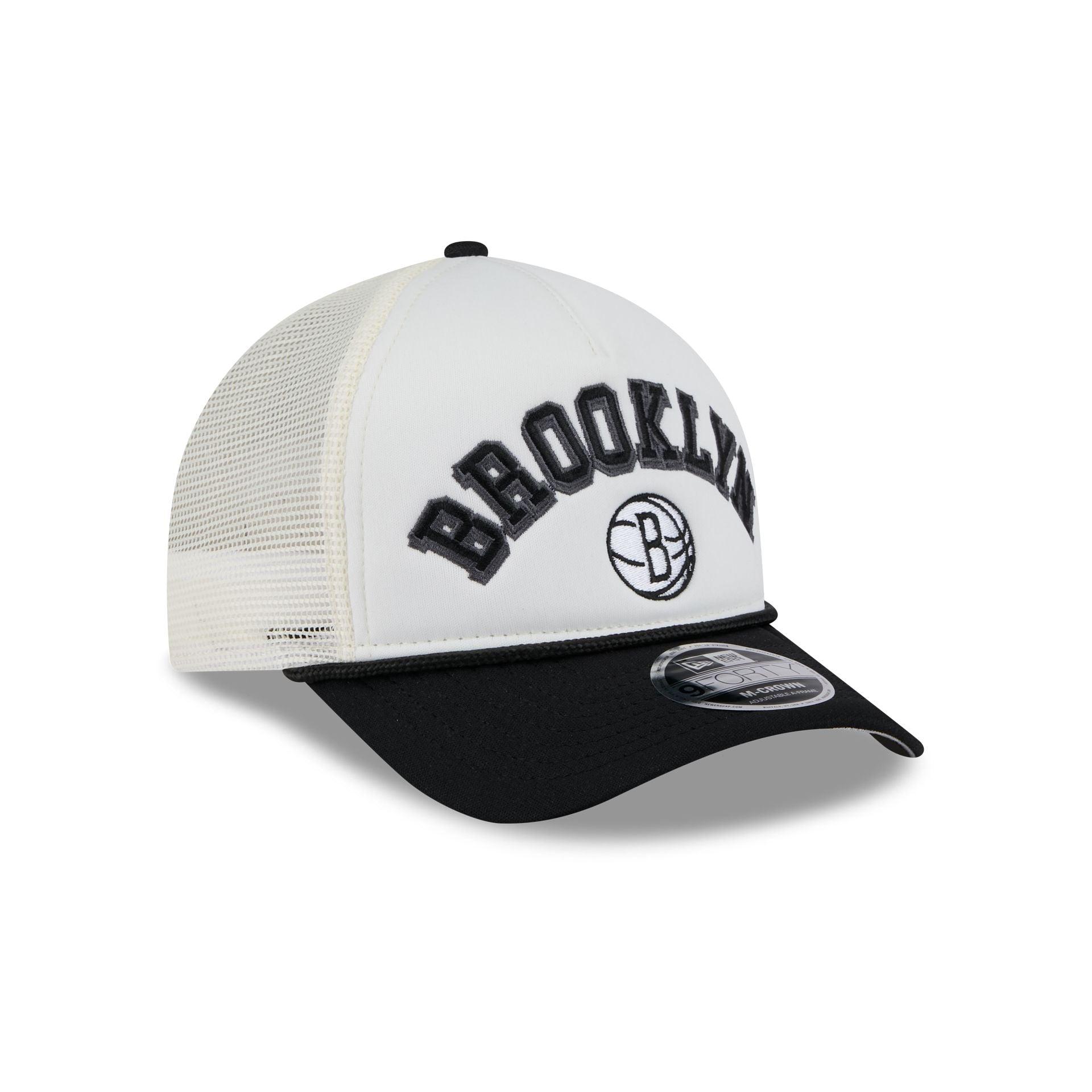 Brooklyn Nets Chrome Arch 9FORTY M-Crown A-Frame Trucker Hat Male Product Image