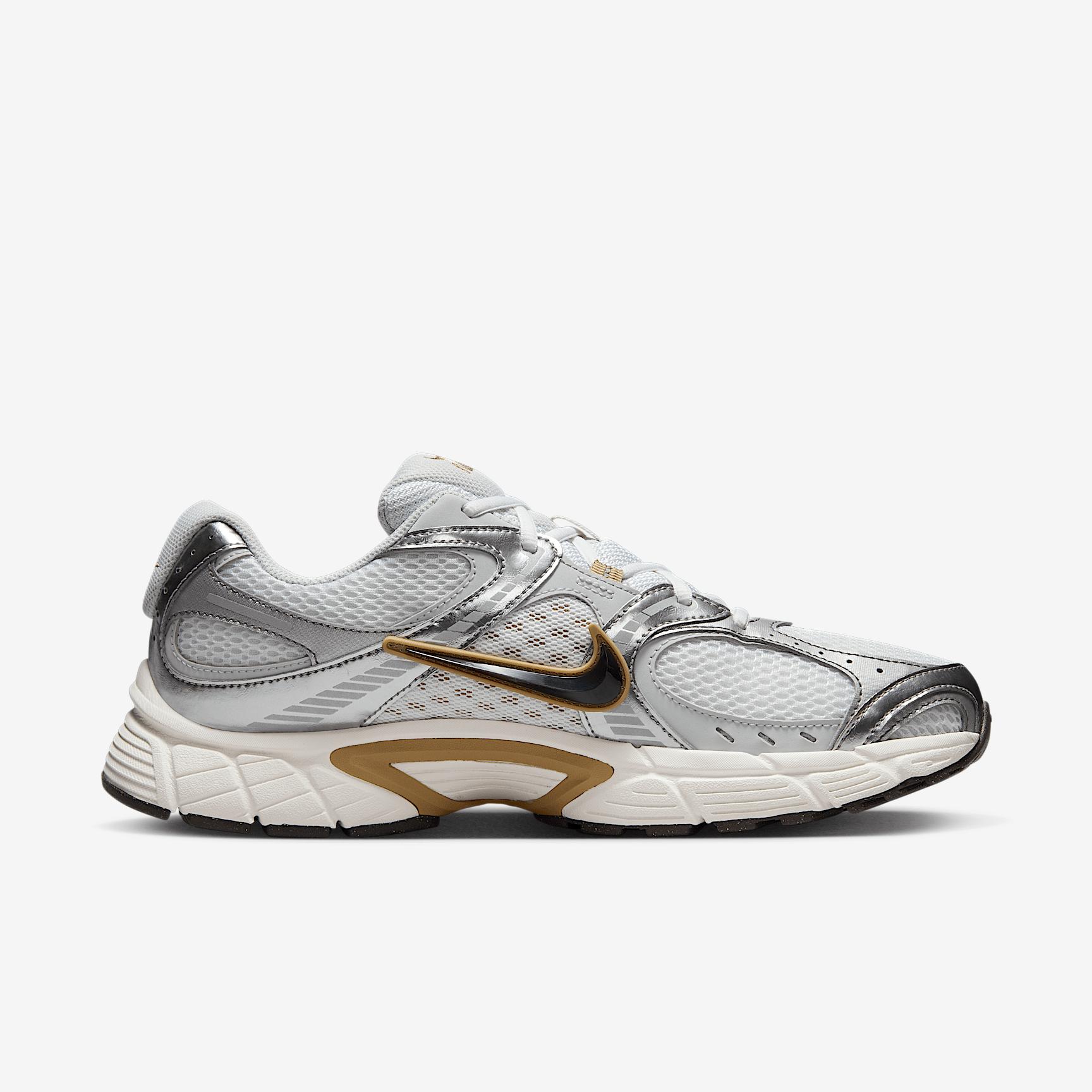 Nike Mens V5 RNR Shoes | HJ5228-104 Product Image