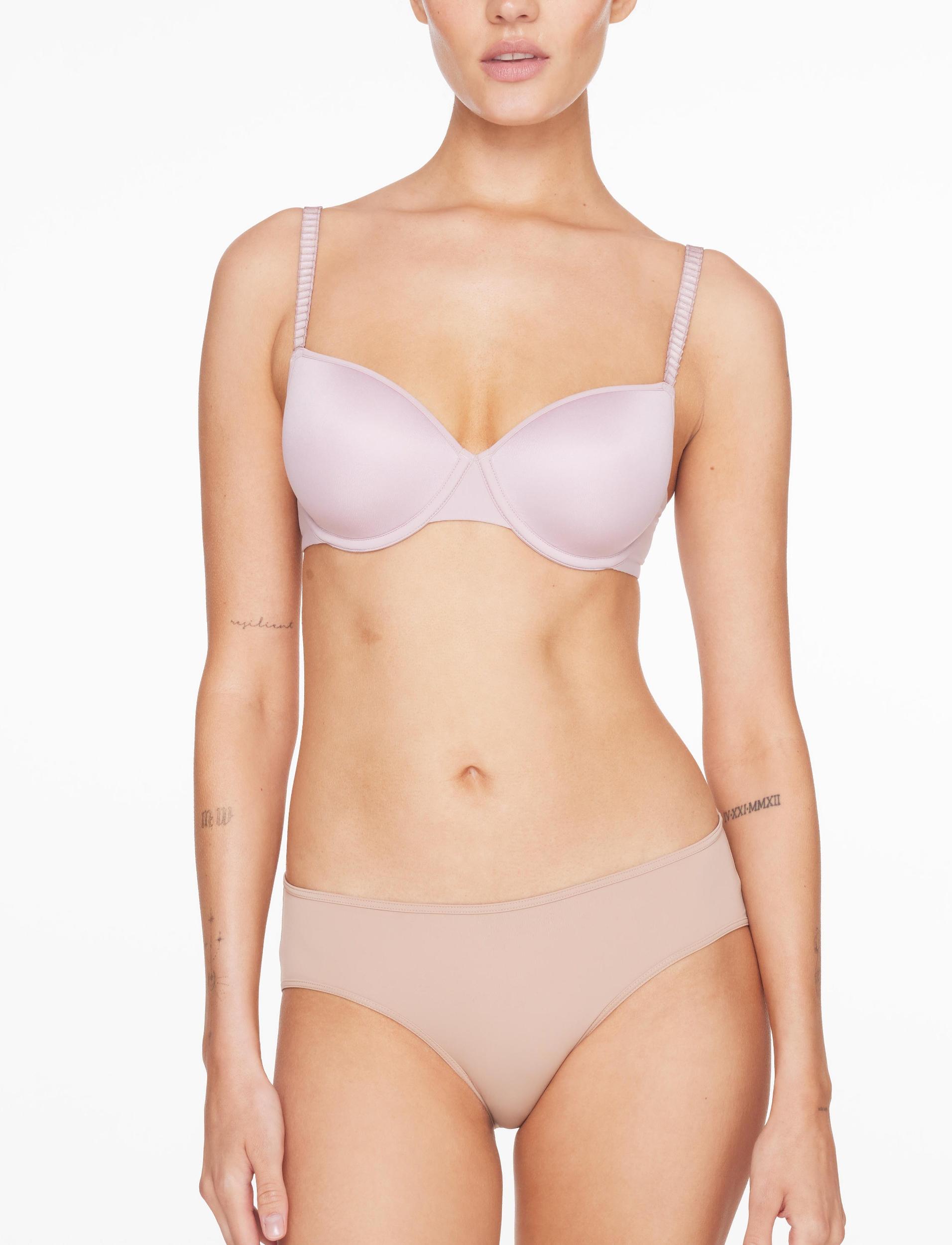 24/7® Classic T-Shirt Bra Product Image