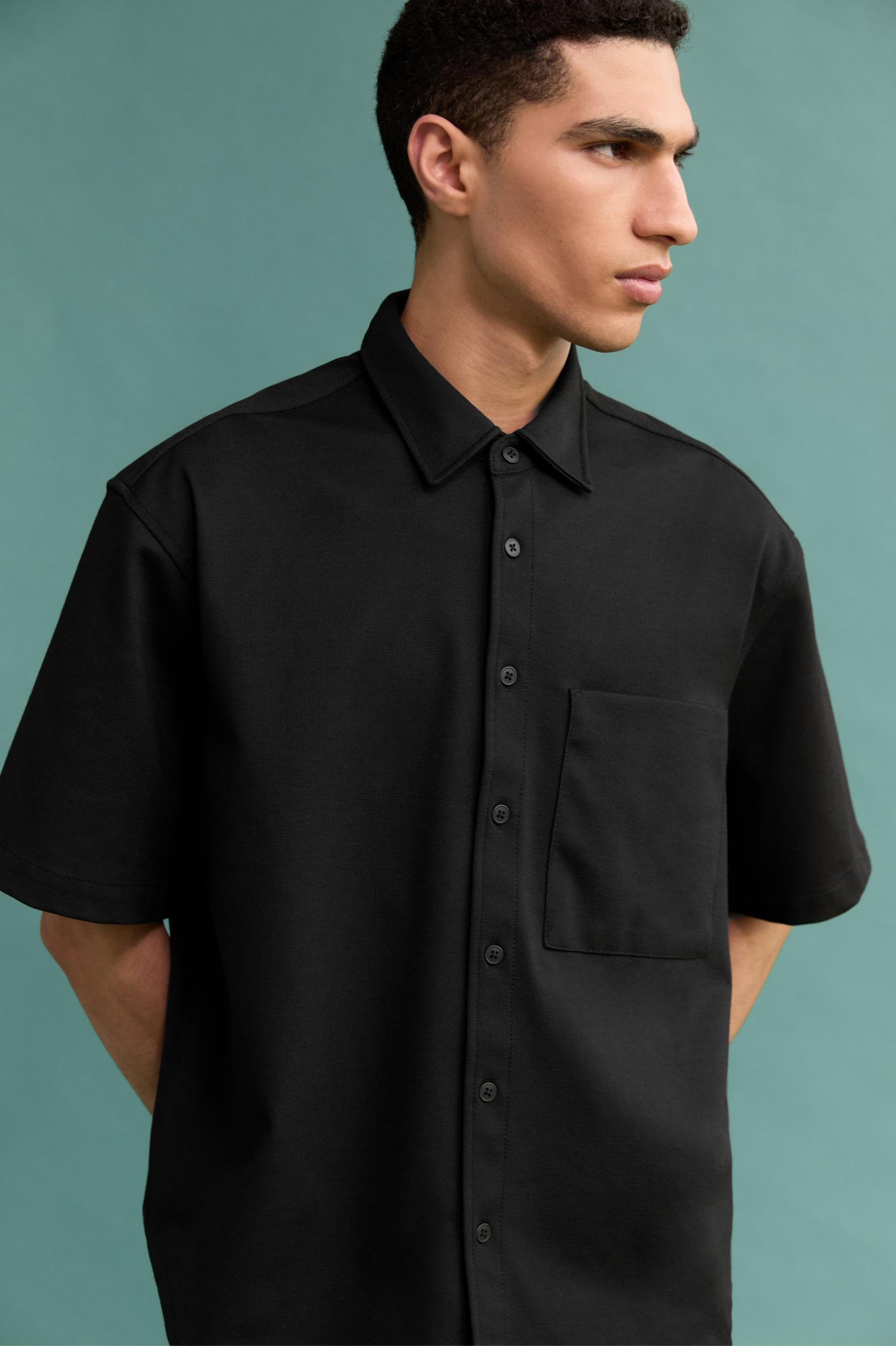 Short sleeve shirt Product Image