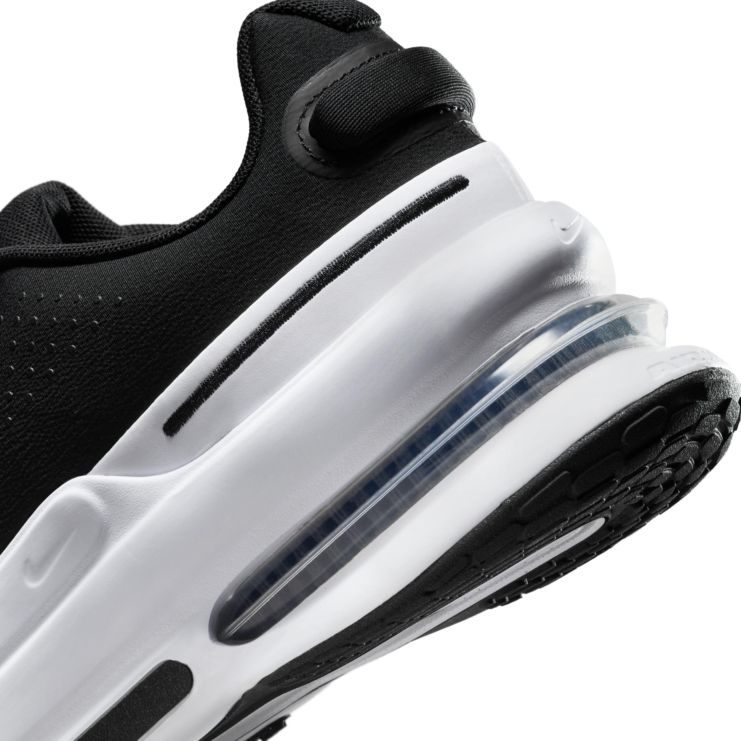 Nike Mens Air Zoom Upturn SC Shoes | IB2746-004 Product Image