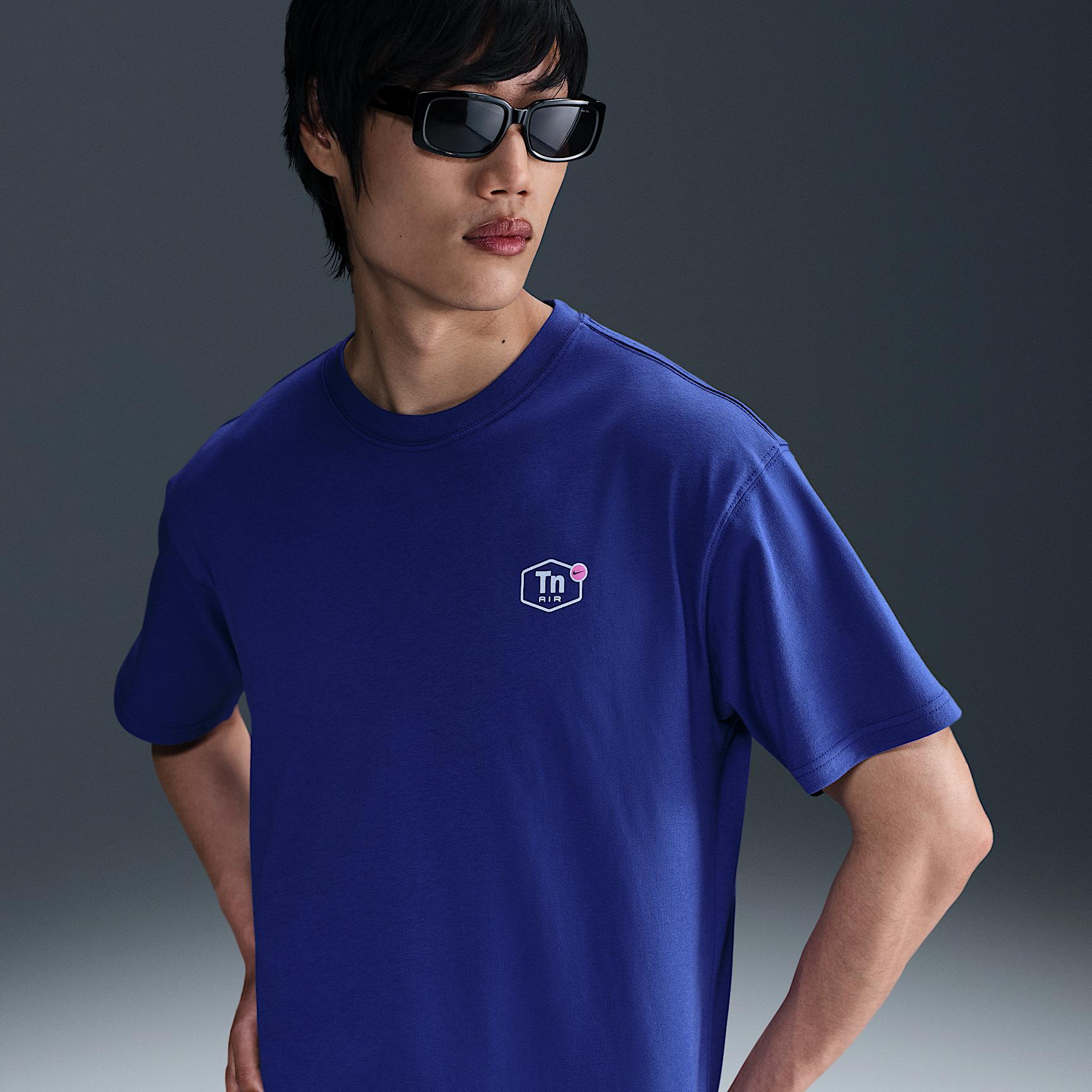 Mens Nike Sportswear Max90 T-Shirt | HJ0750-539 Product Image