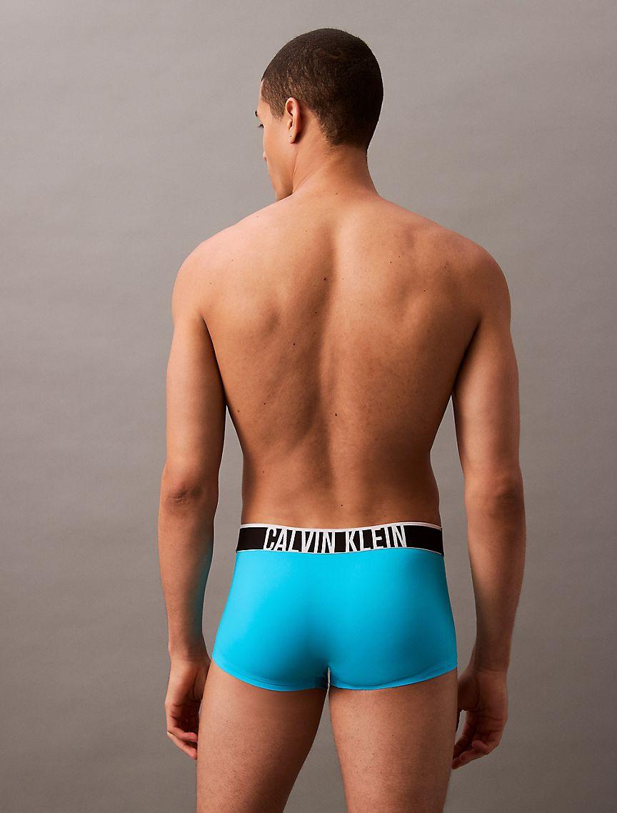 Intense Power Ultra Cooling Low Rise Trunk Product Image