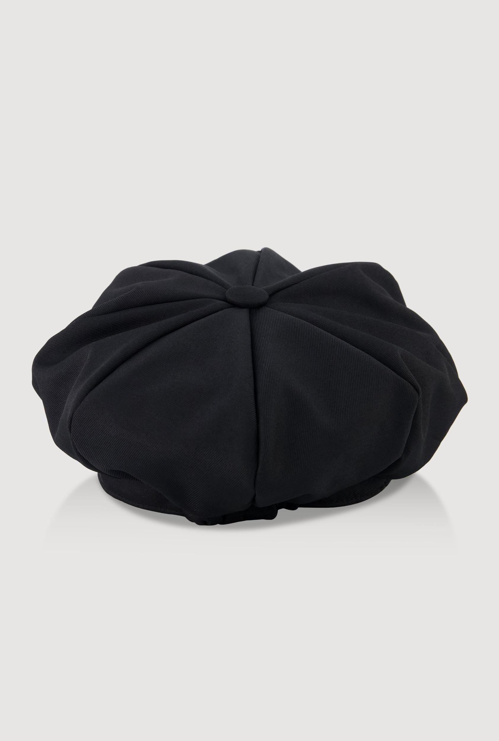 Rhinestone Curb Chain Detail Cabbie Hat Female Product Image