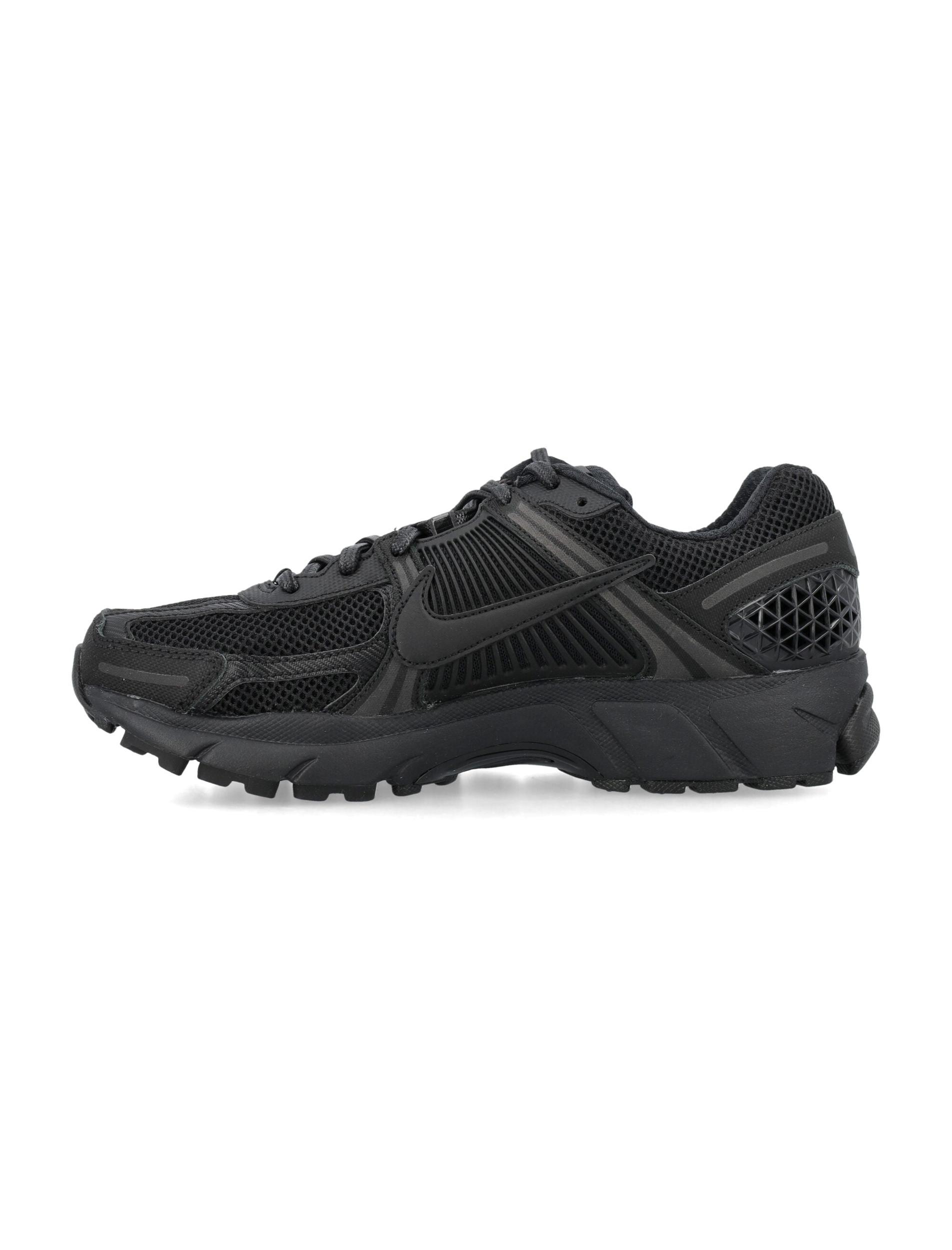 NIKE Zoom Vomero 5 Sp Professional Shoes In Black Product Image