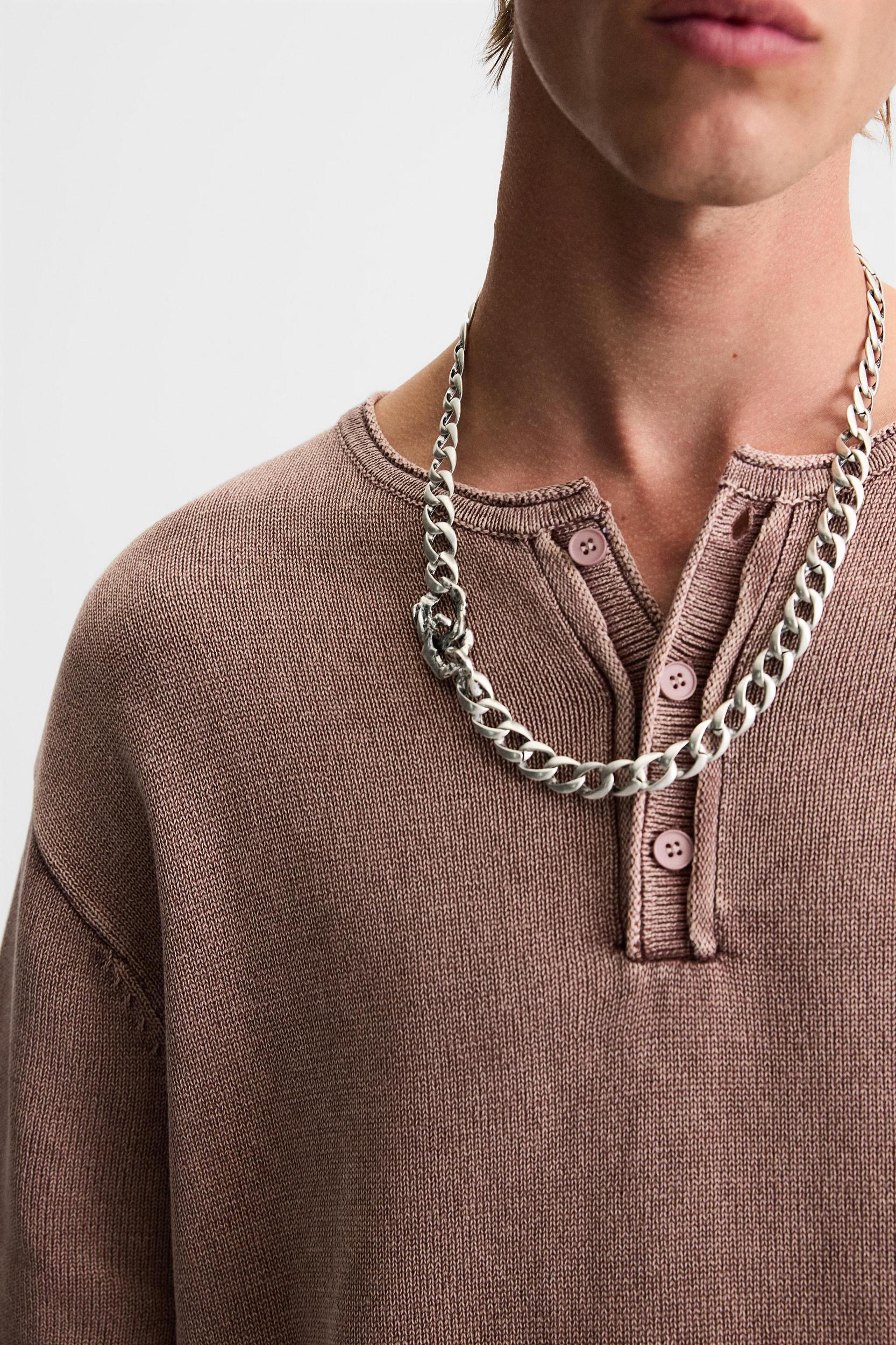 METAL LINK CHAIN Product Image