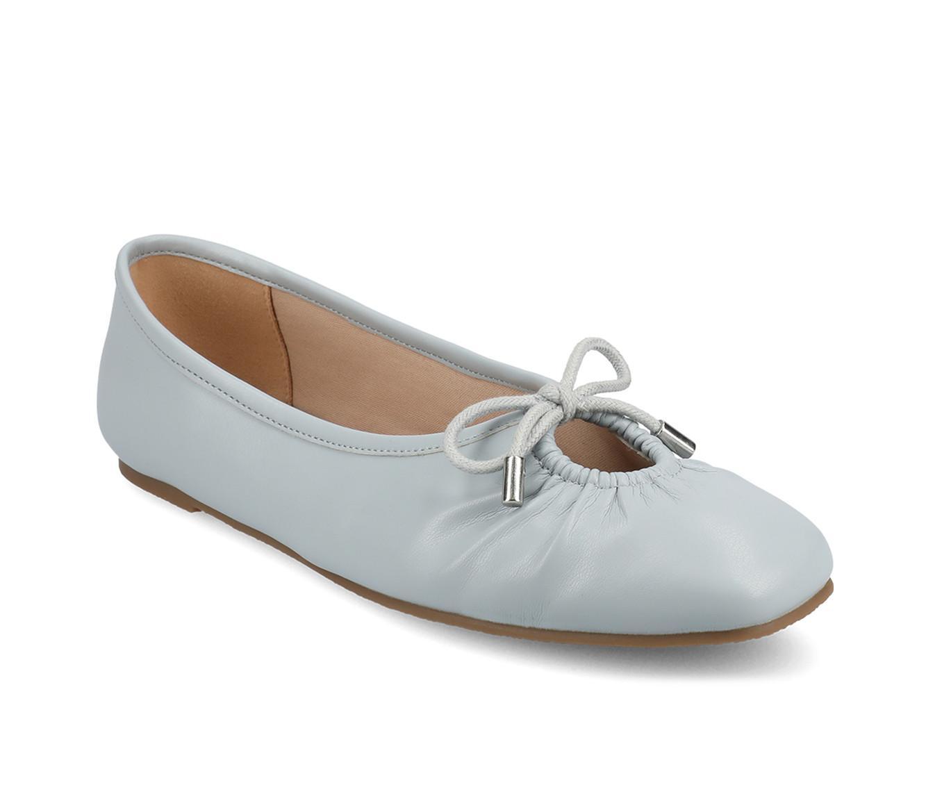 Women's Journee Collection Callee Flats Product Image