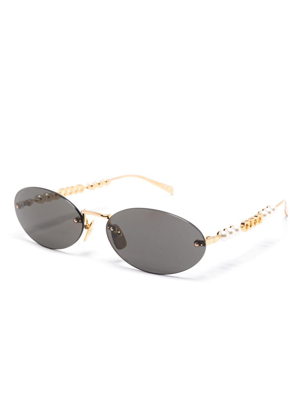 oval-frame sunglasses Product Image