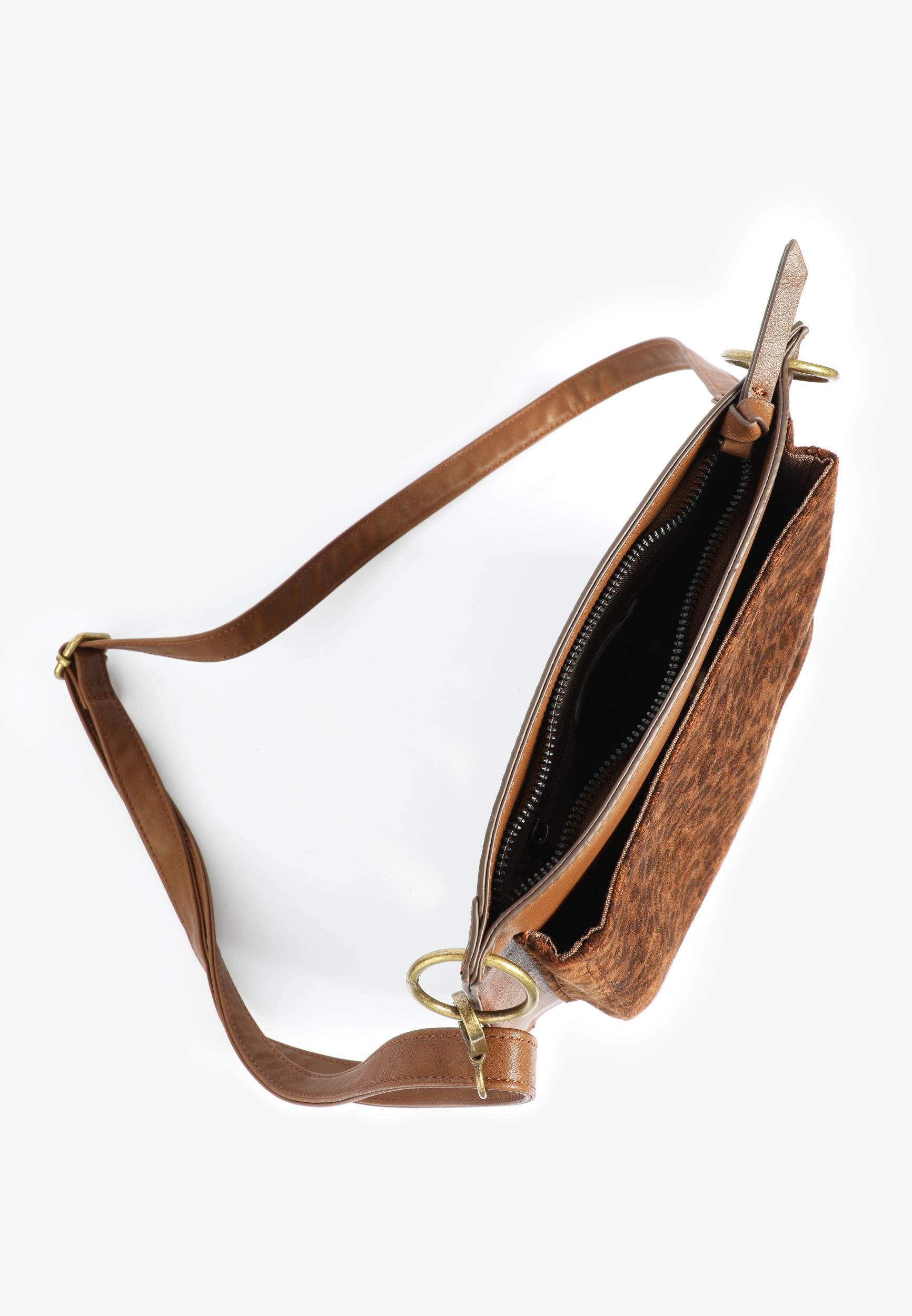 Leopard Crossbody Bags Product Image