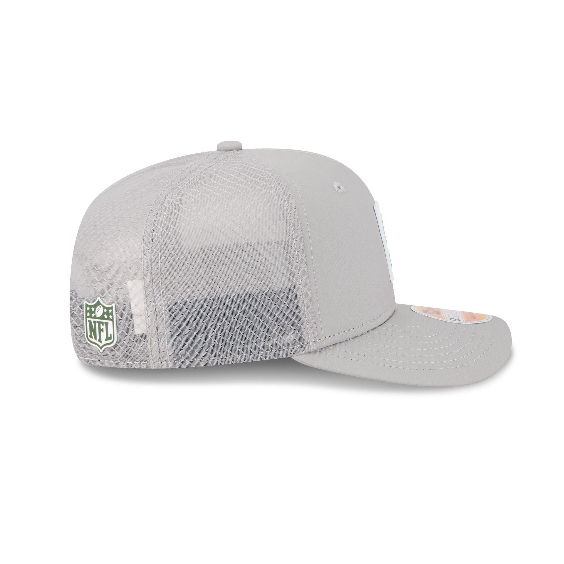 Green Bay Packers 2025 Sideline Hot Weather Gray 9SEVENTY Trucker Hat Male Product Image