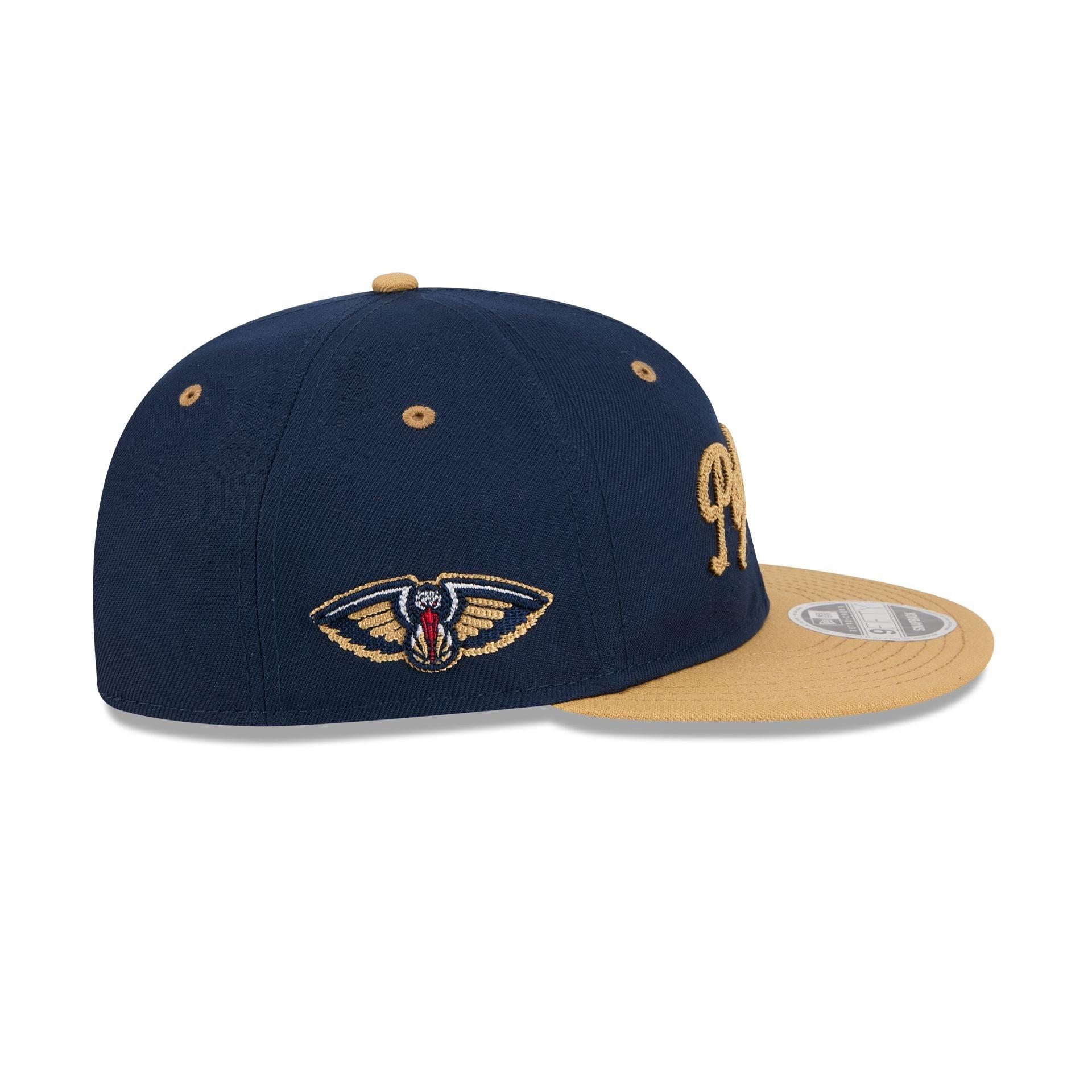 New Orleans Pelicans Chainstitch Script Retro Crown 9FIFTY Snapback Hat Male Product Image