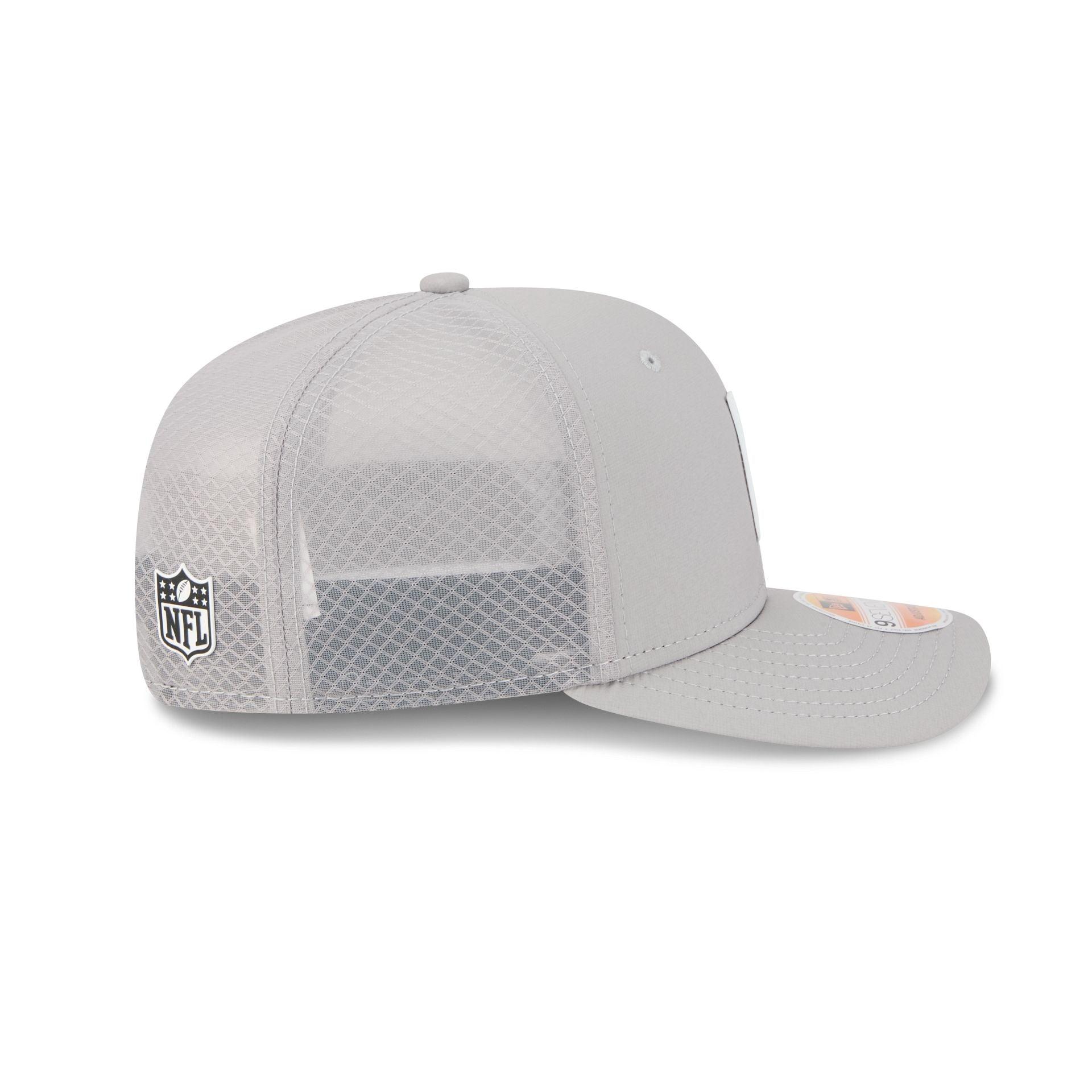 Pittsburgh Steelers 2025 Sideline Hot Weather Gray 9SEVENTY Trucker Hat Male Product Image